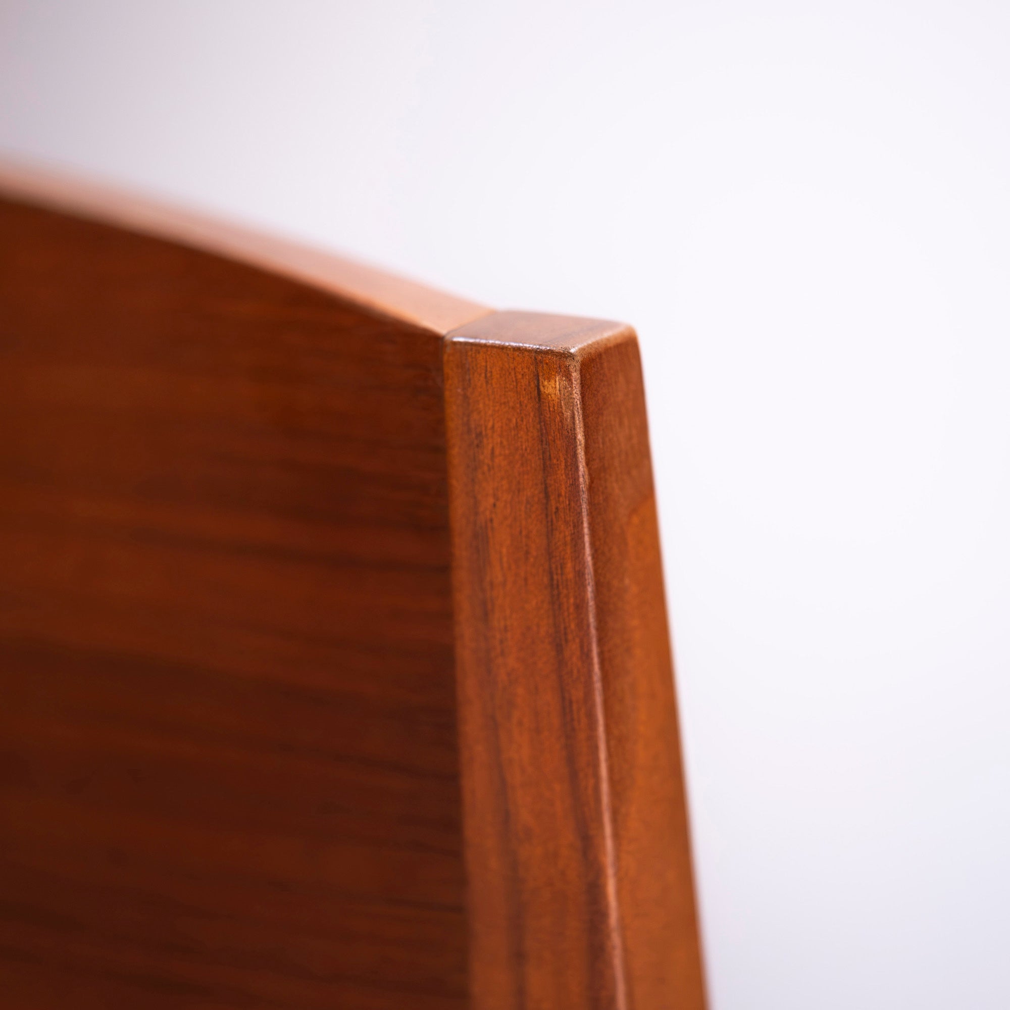 Arflex Dining Chair arflex SHIN Shin Chair (4) Walnut Italian Modern Carlo Colombo Discontinued