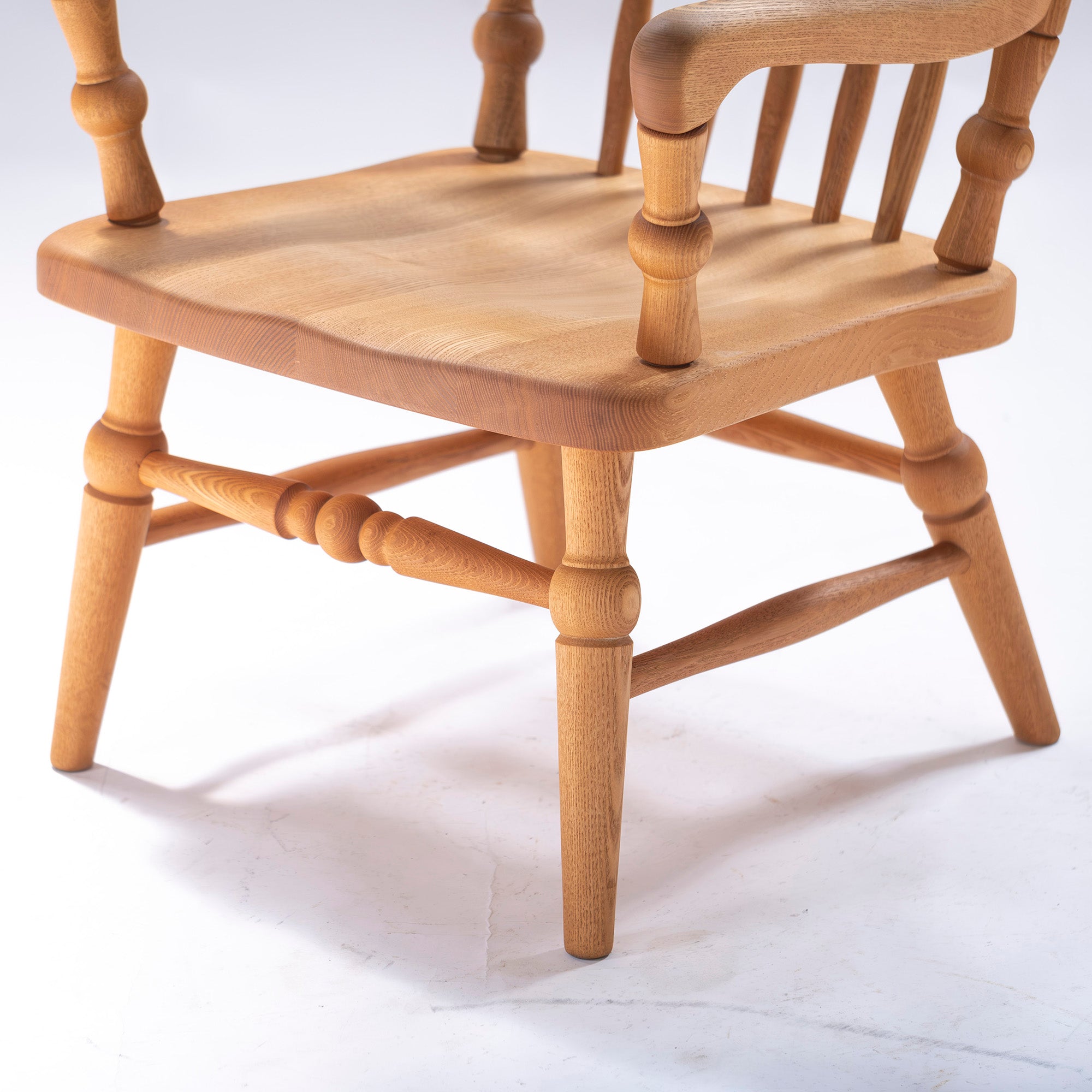 Lounge chair, Hida Sangyo, Woodpecker, FRONTIER, Armchair, Oak wood, Oil finish, Oak wood, Solid wood, Colonial