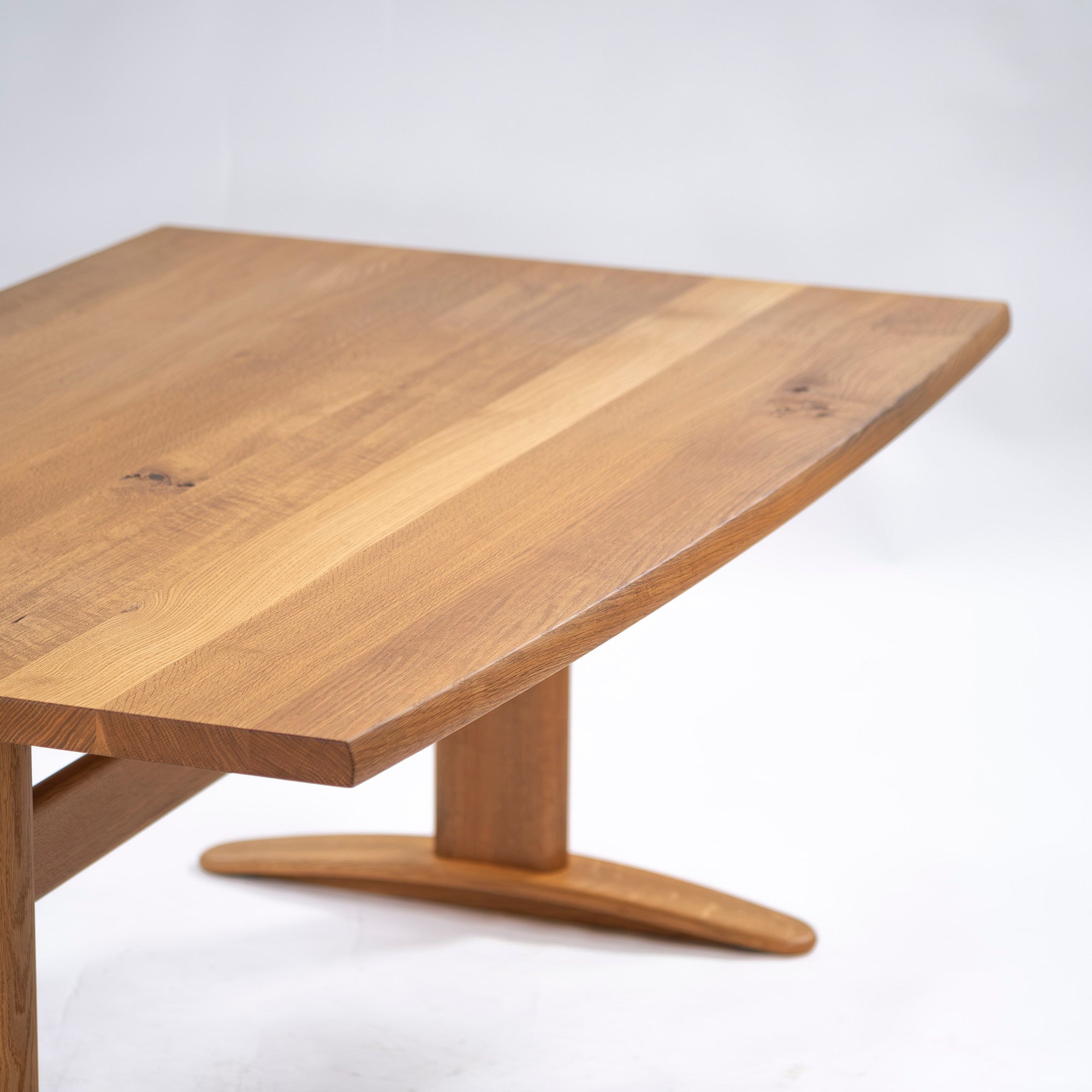 Dining table Hida Sangyo Woodpecker Words of the Forest SN384 Living room table w160 One-sided R-shaped tabletop Oak wood Oil finish Japanese modern