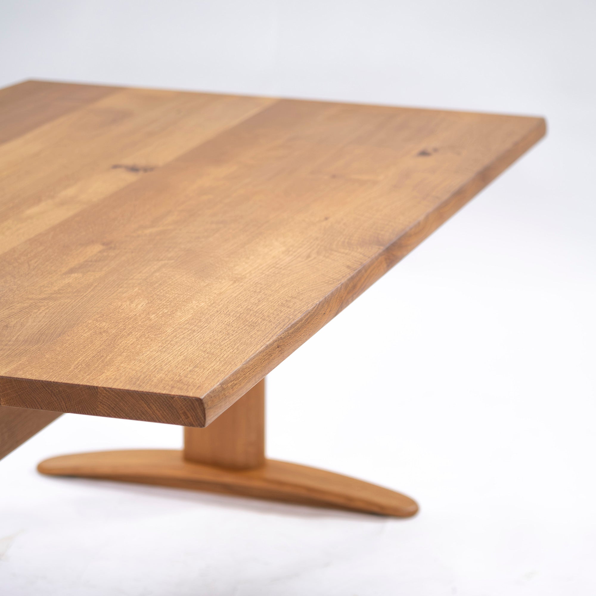 Dining table Hida Sangyo Woodpecker Words of the Forest SN384 Living room table w160 One-sided R-shaped tabletop Oak wood Oil finish Japanese modern