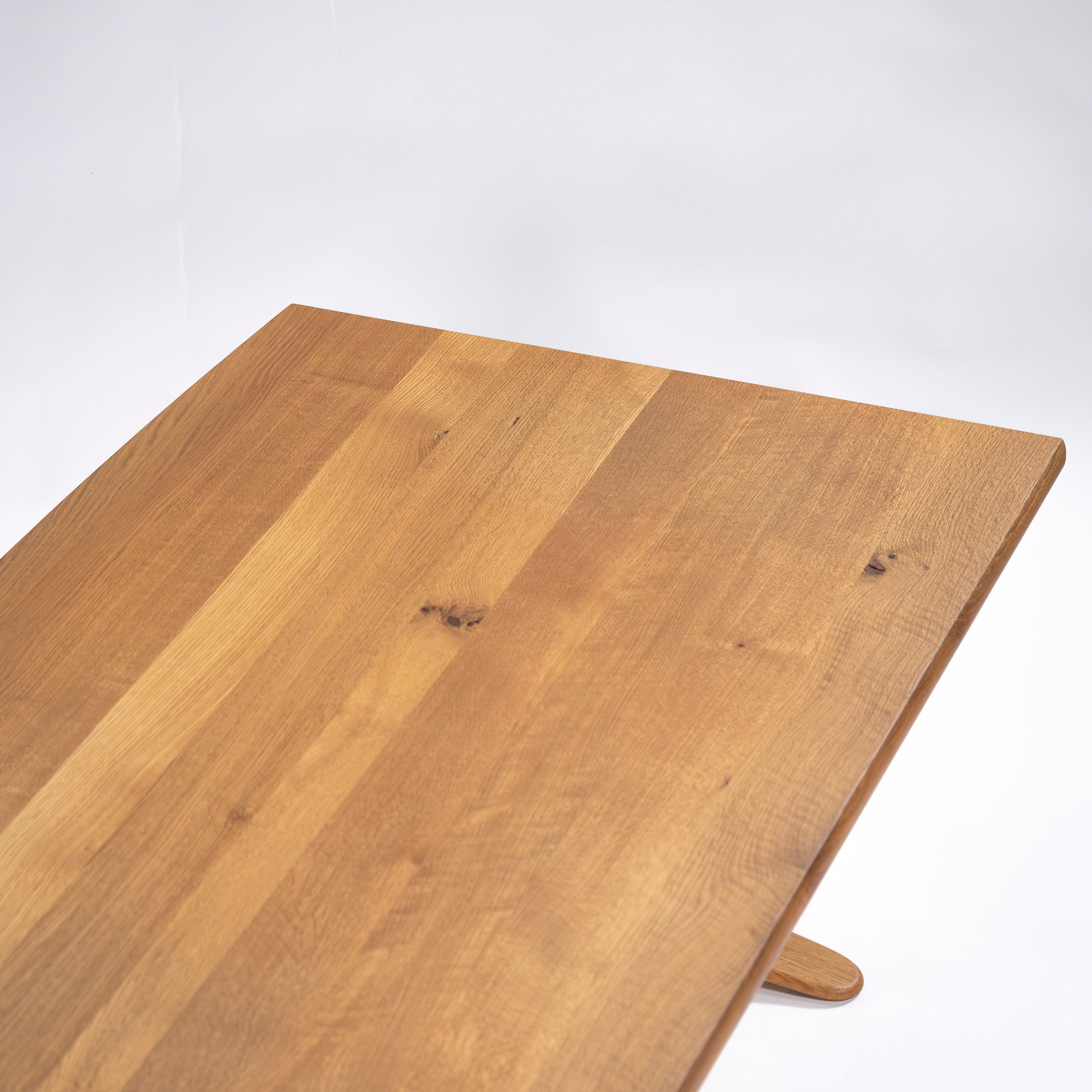 Dining table Hida Sangyo Woodpecker Words of the Forest SN384 Living room table w160 One-sided R-shaped tabletop Oak wood Oil finish Japanese modern