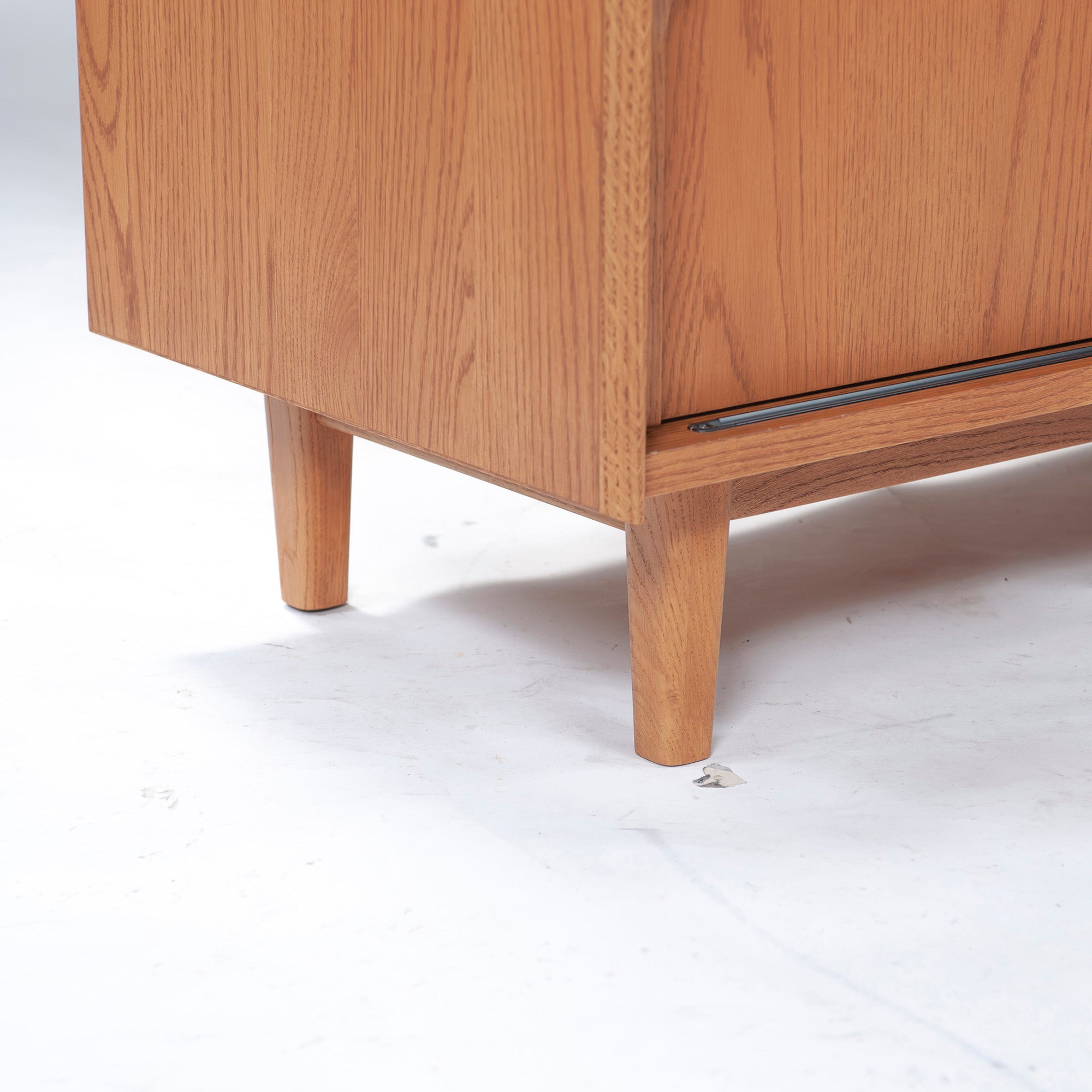 Cabinet Unico TOVE Cupboard Oak wood W120 Nordic vintage style Kitchen storage Living room storage