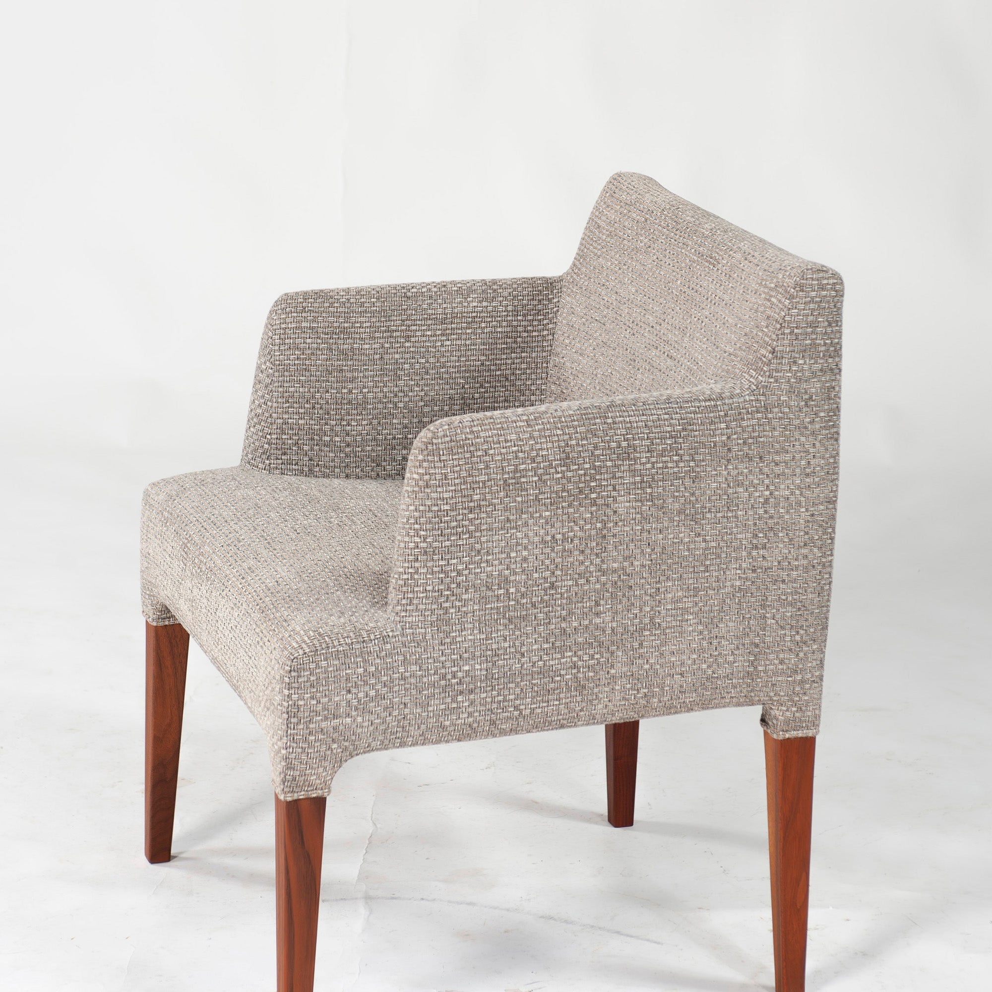 Ritzwell C-LINE armchair, walnut (6), oil-finished with fabric upholstery. Simple, Scandinavian modern design.