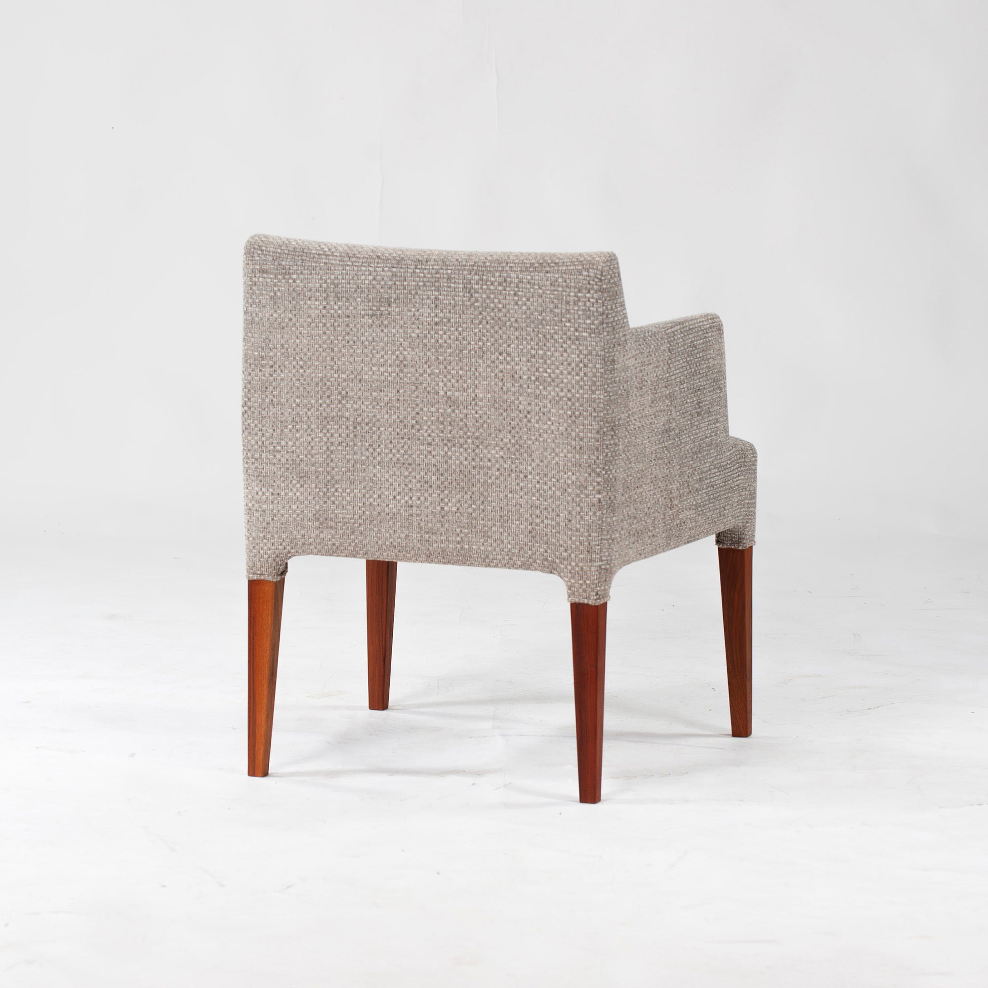 Ritzwell C-LINE armchair, walnut (6), oil-finished with fabric upholstery. Simple, Scandinavian modern design.