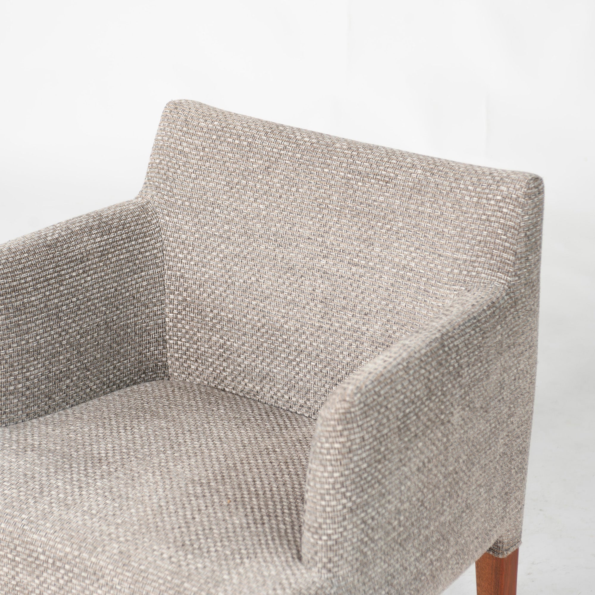 Ritzwell C-LINE armchair, walnut (6), oil-finished with fabric upholstery. Simple, Scandinavian modern design.