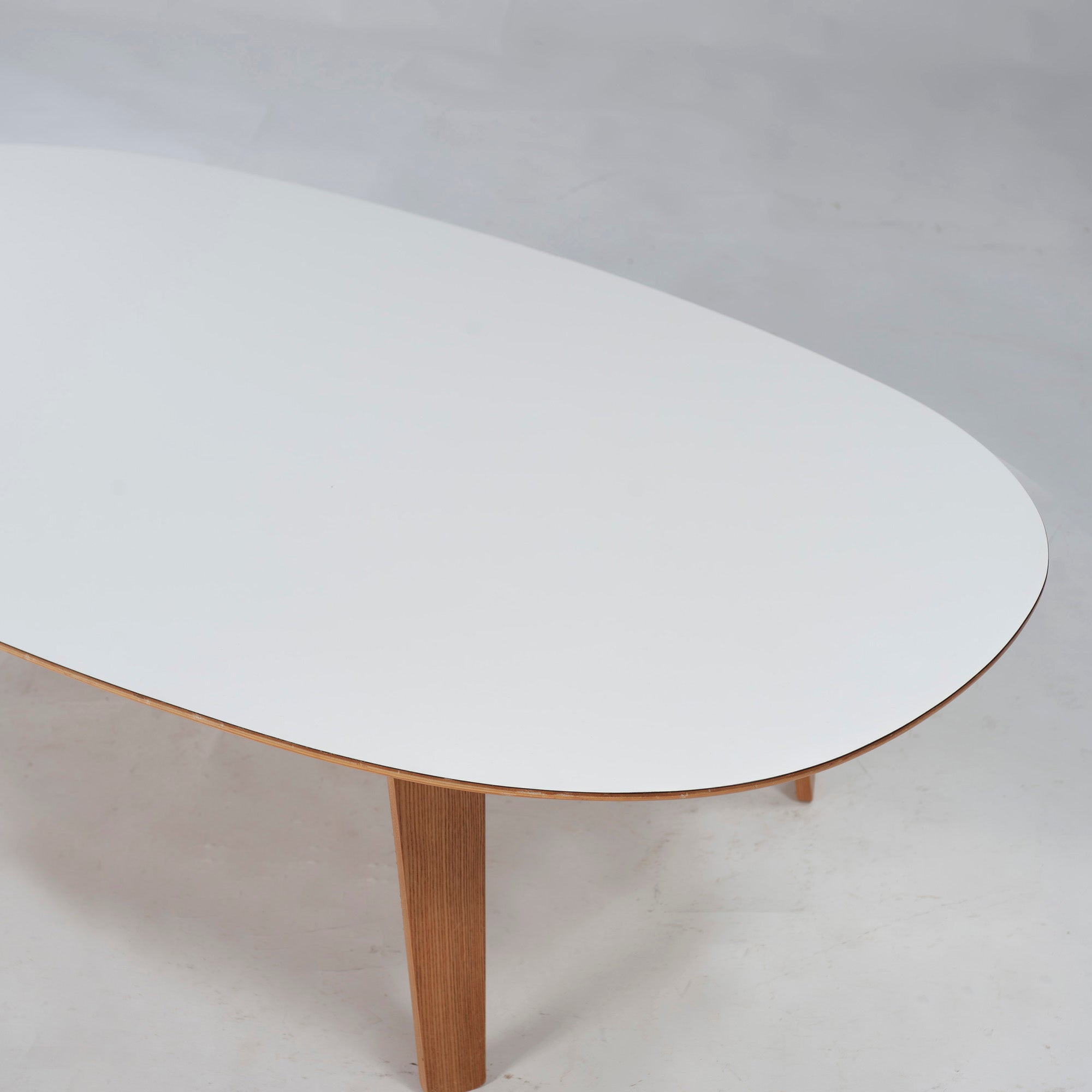 Center table MUJI Oval top Low table Melamine top Ash wood Natural modern Nordic modern IDEE