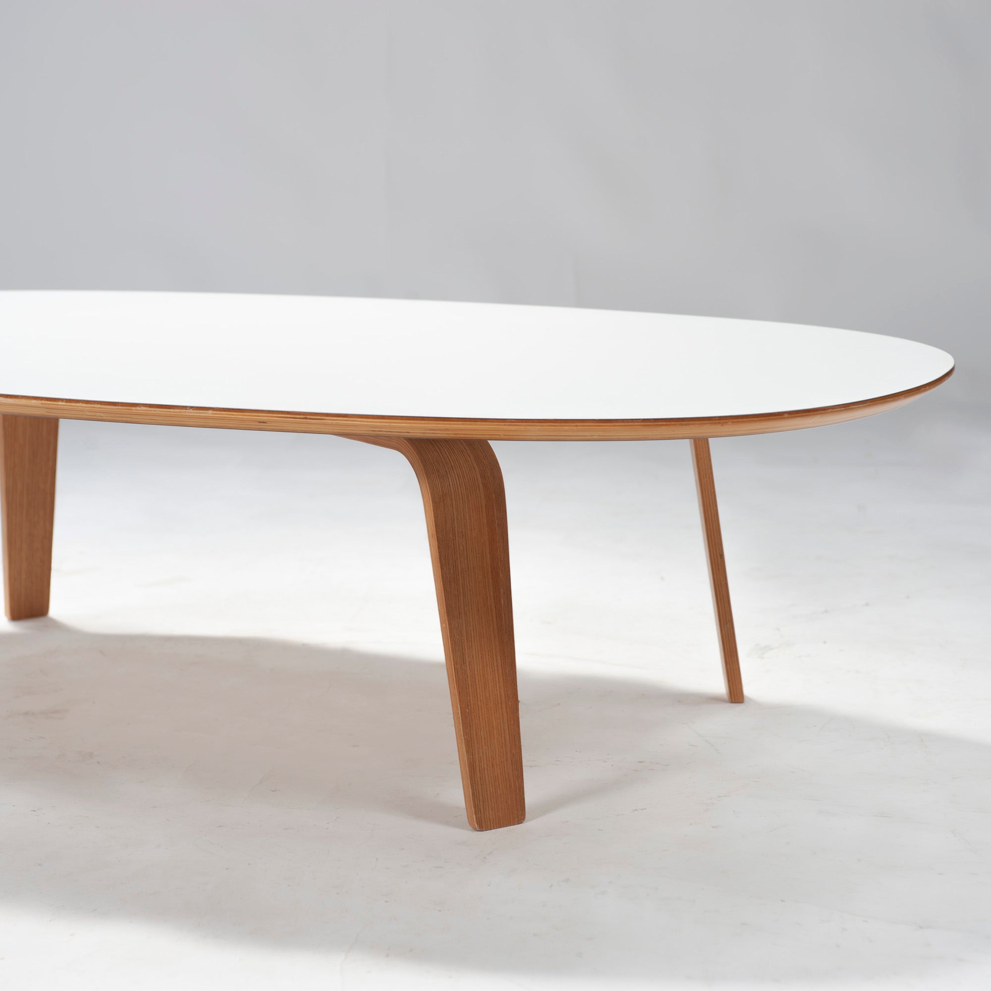 Center table MUJI Oval top Low table Melamine top Ash wood Natural modern Nordic modern IDEE
