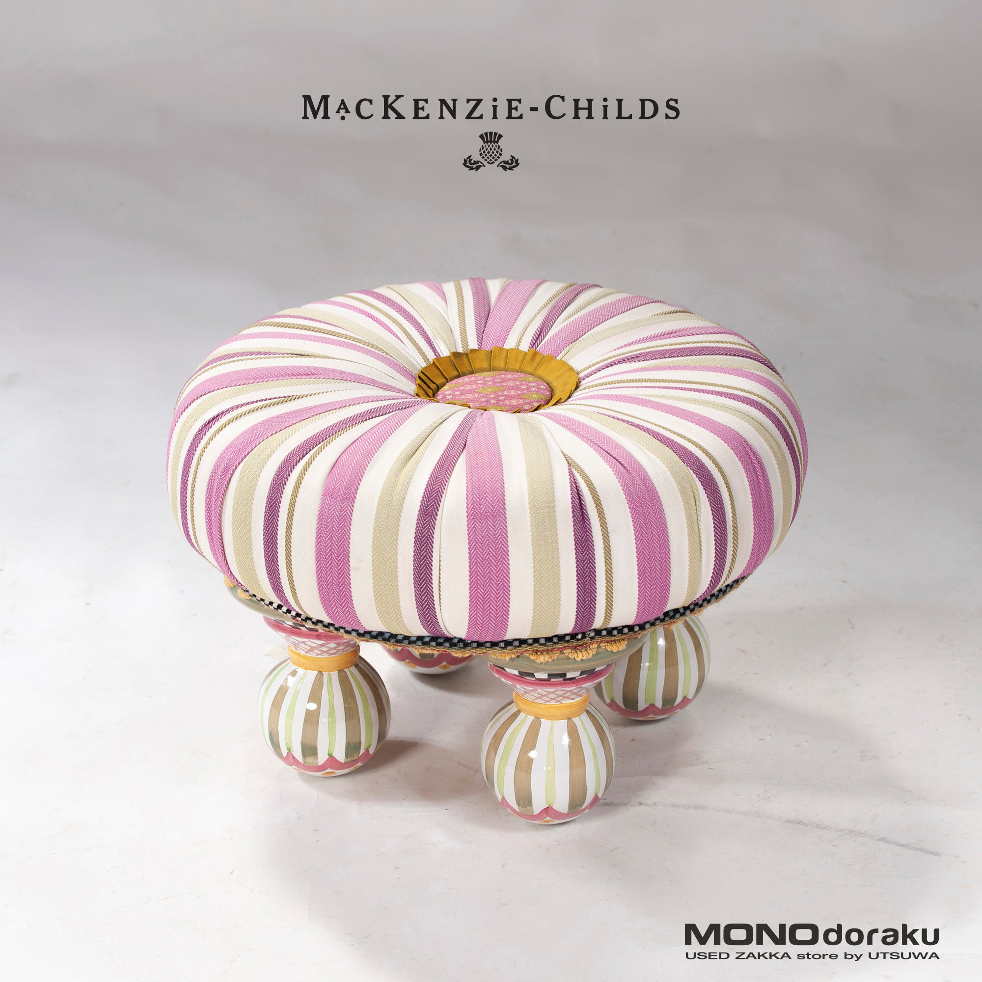 Stool MACKENZiE-CHILDS Mackenzie Childs Ceramic Pottery Elegant Classic Feminine Luxury Hand Painted