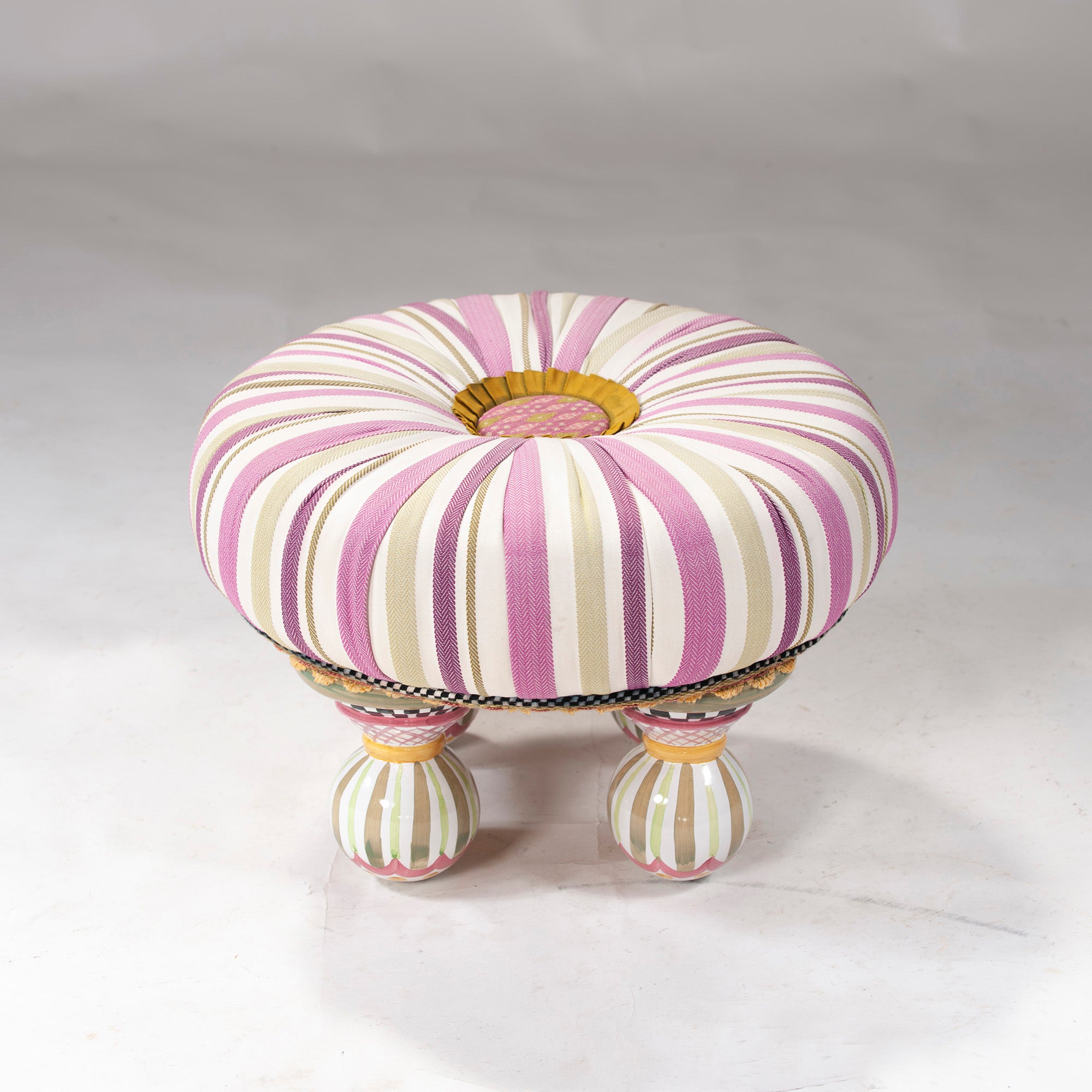 Stool MACKENZiE-CHILDS Mackenzie Childs Ceramic Pottery Elegant Classic Feminine Luxury Hand Painted