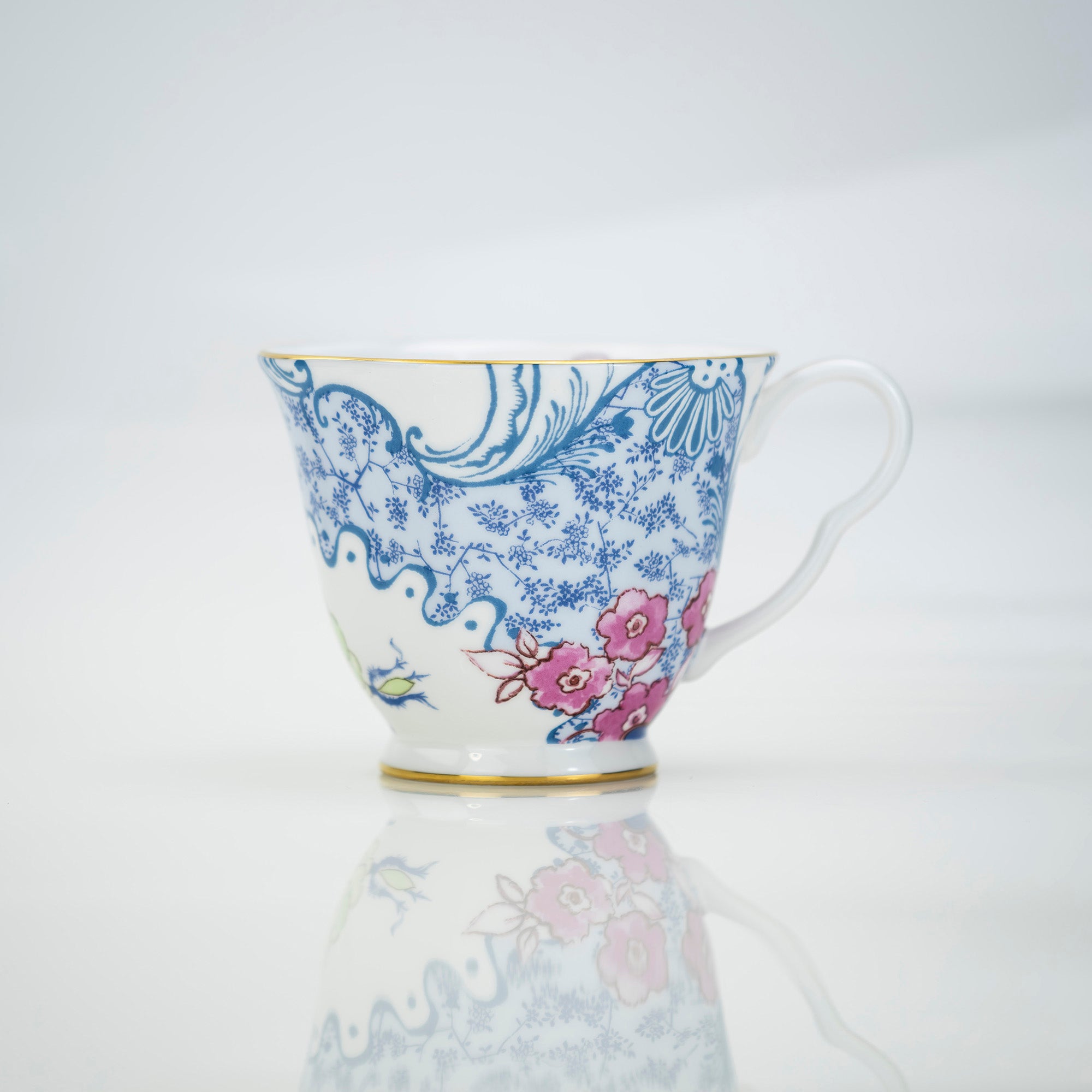 ウェッジウッド バタフライブルーム WEDGWOOD BUTTERFLY BLOOM カップ&ソーサー