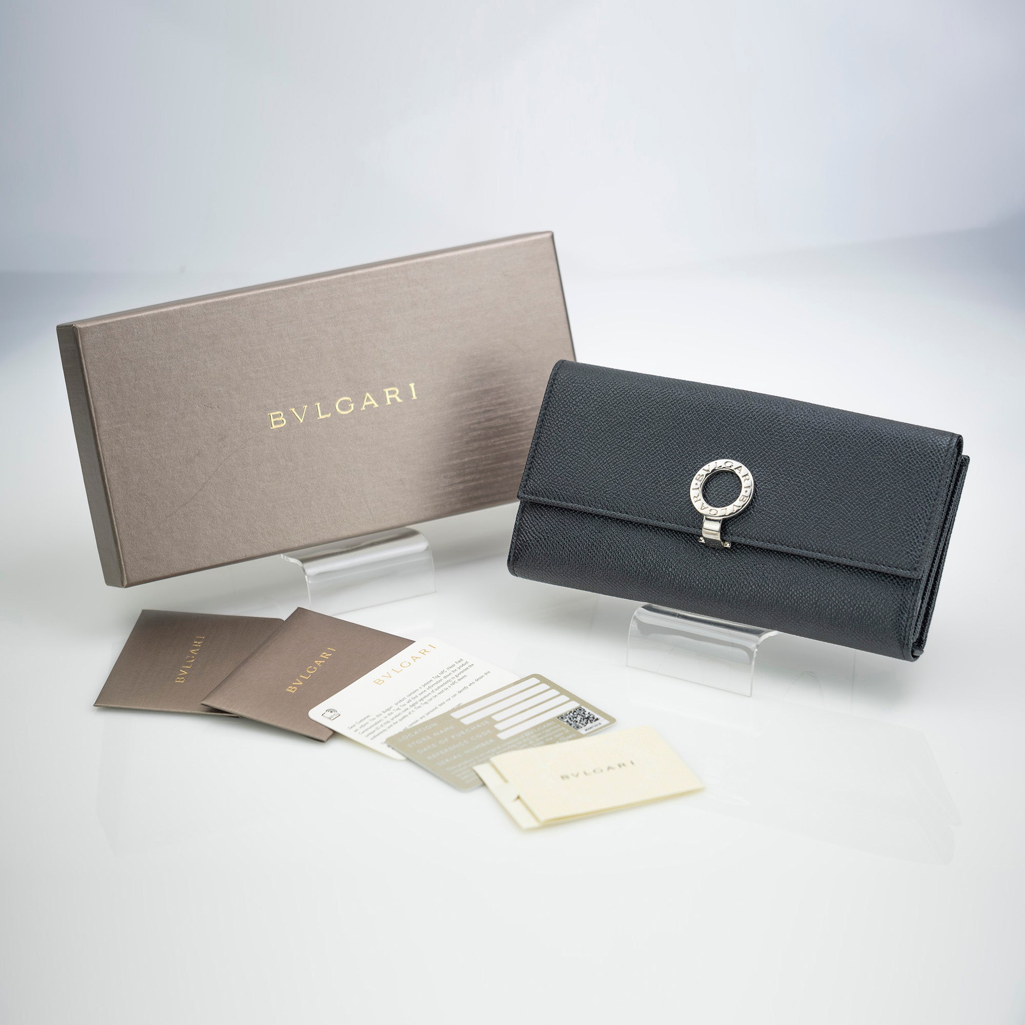 BVLGARI Logo Clip Bi-fold Long Wallet Grained Calf Leather Black 30416
