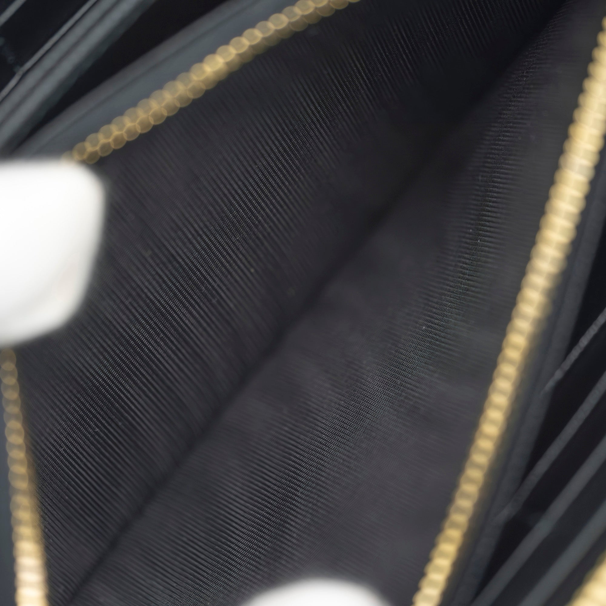PRADA SAFFIANO zip-around long wallet, black, in good condition