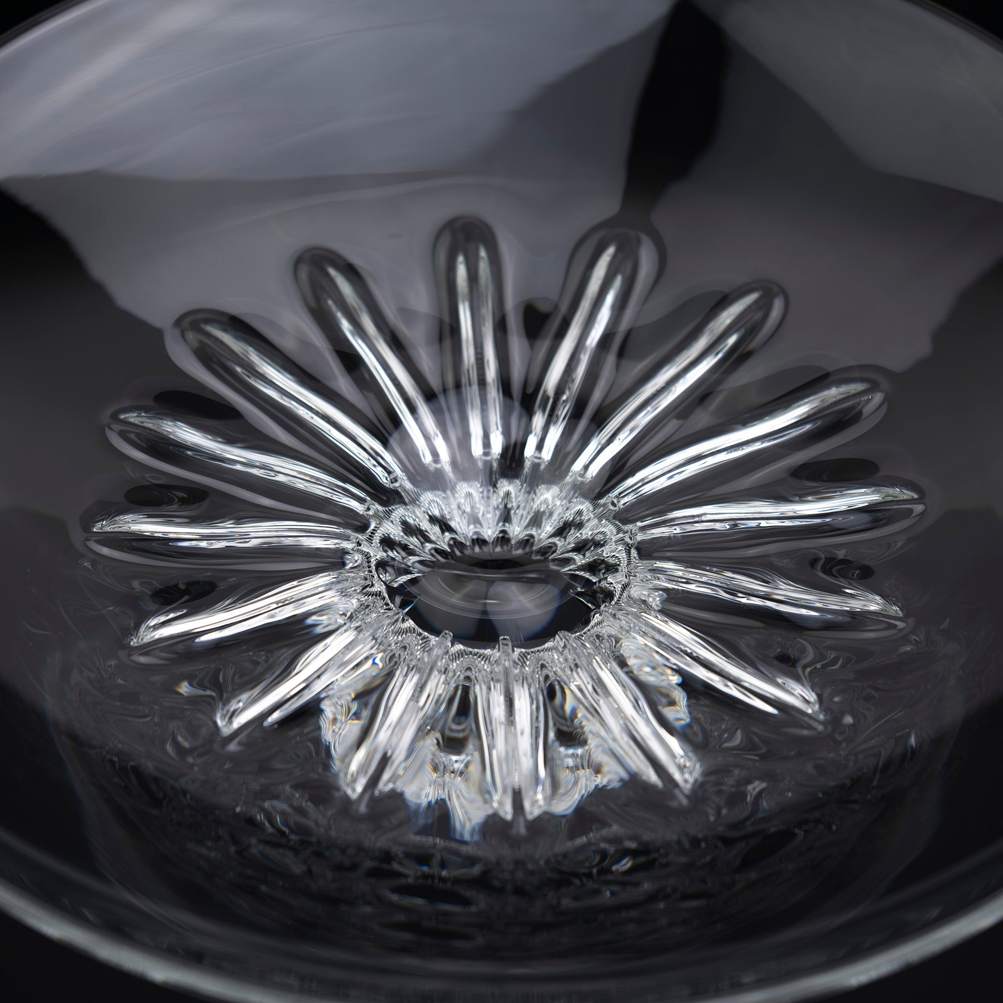 STEUBEN high-pedestal dish, compote dish with legs, Crystal Art, vintage, in good condition