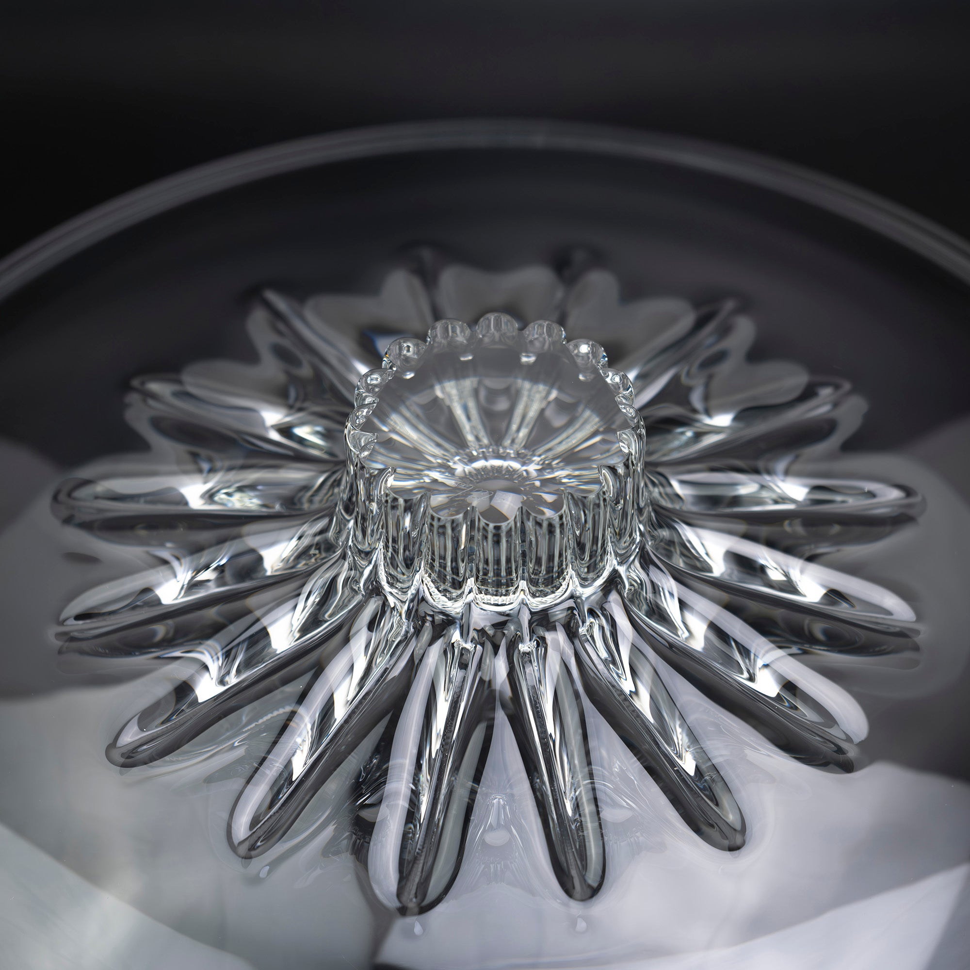 STEUBEN high-pedestal dish, compote dish with legs, Crystal Art, vintage, in good condition