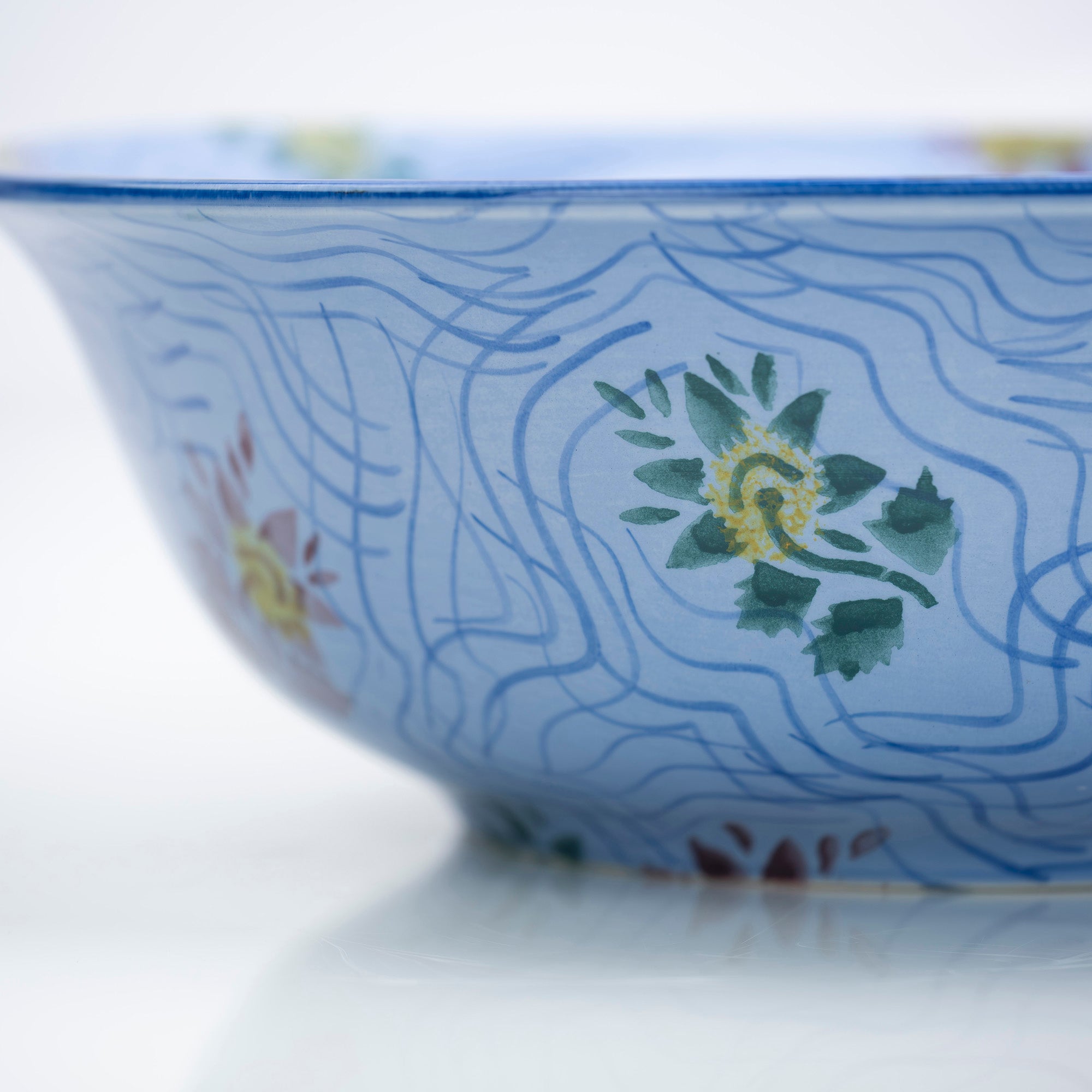 Tiffany & Co. ALFAMA Hand Painted Large Bowl Serving Bowl Tableware