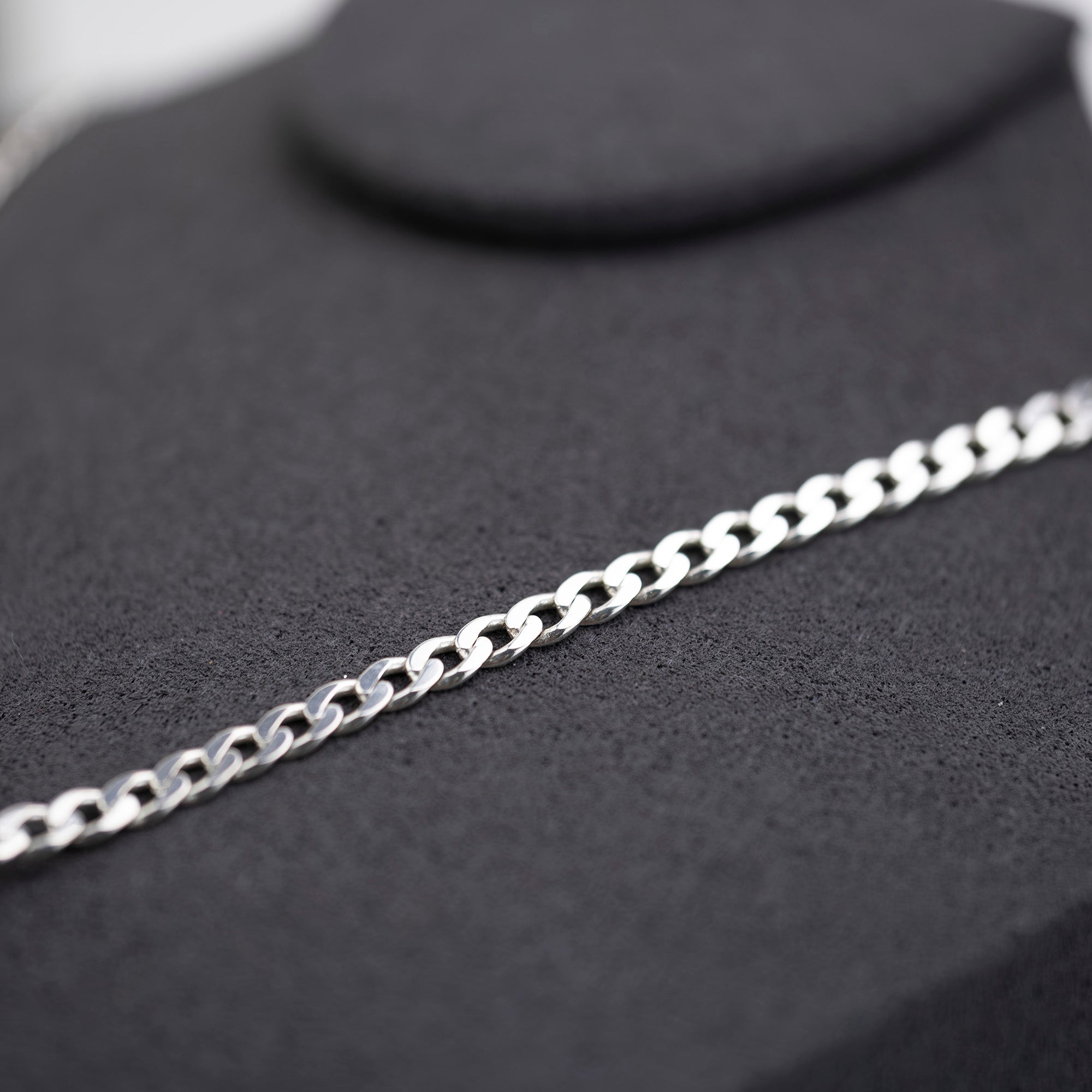 Gucci Ring Necklace Cutout G Sterling Silver Kihei Chain
