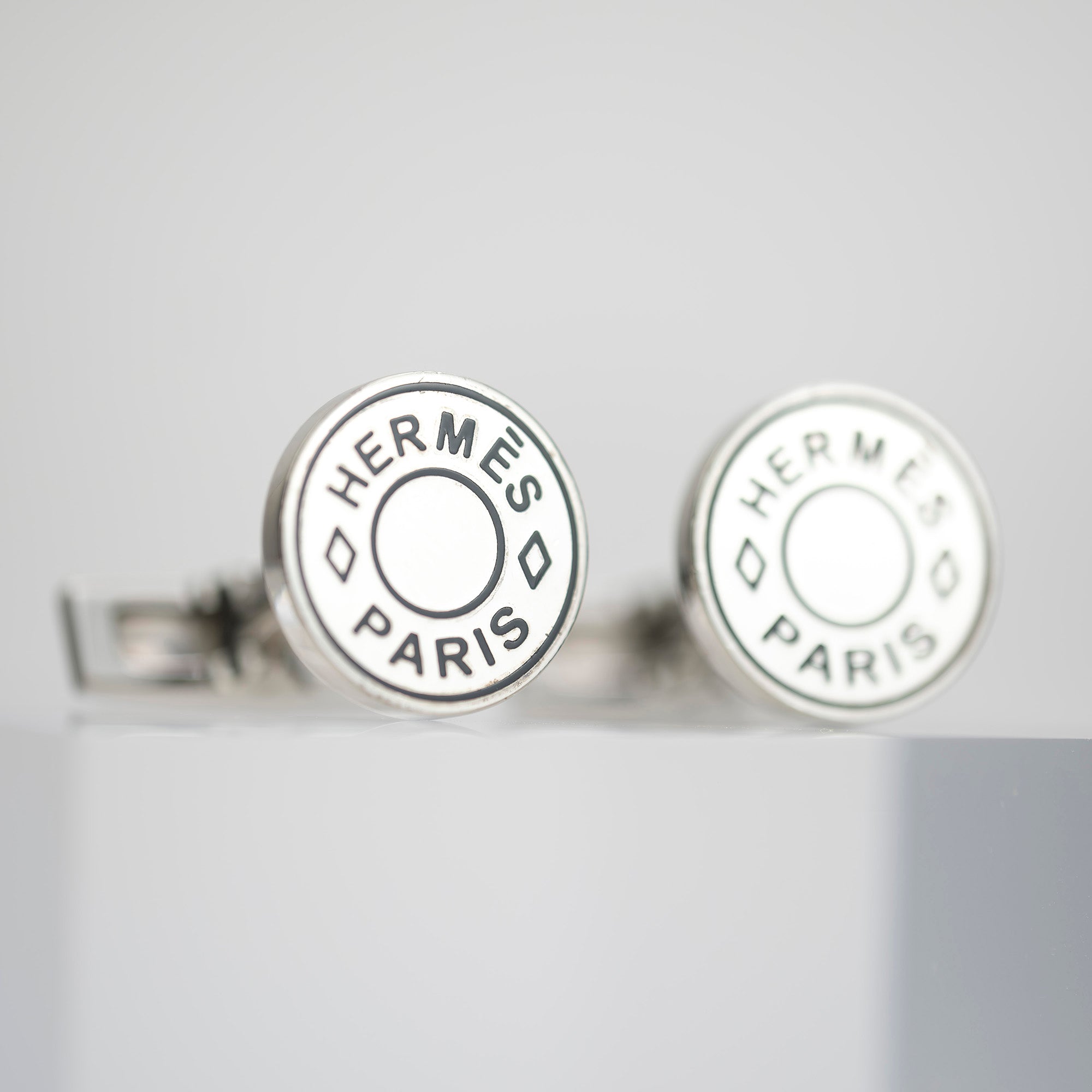 HERMES Serie Ricor 2 Cufflinks Silver x Black