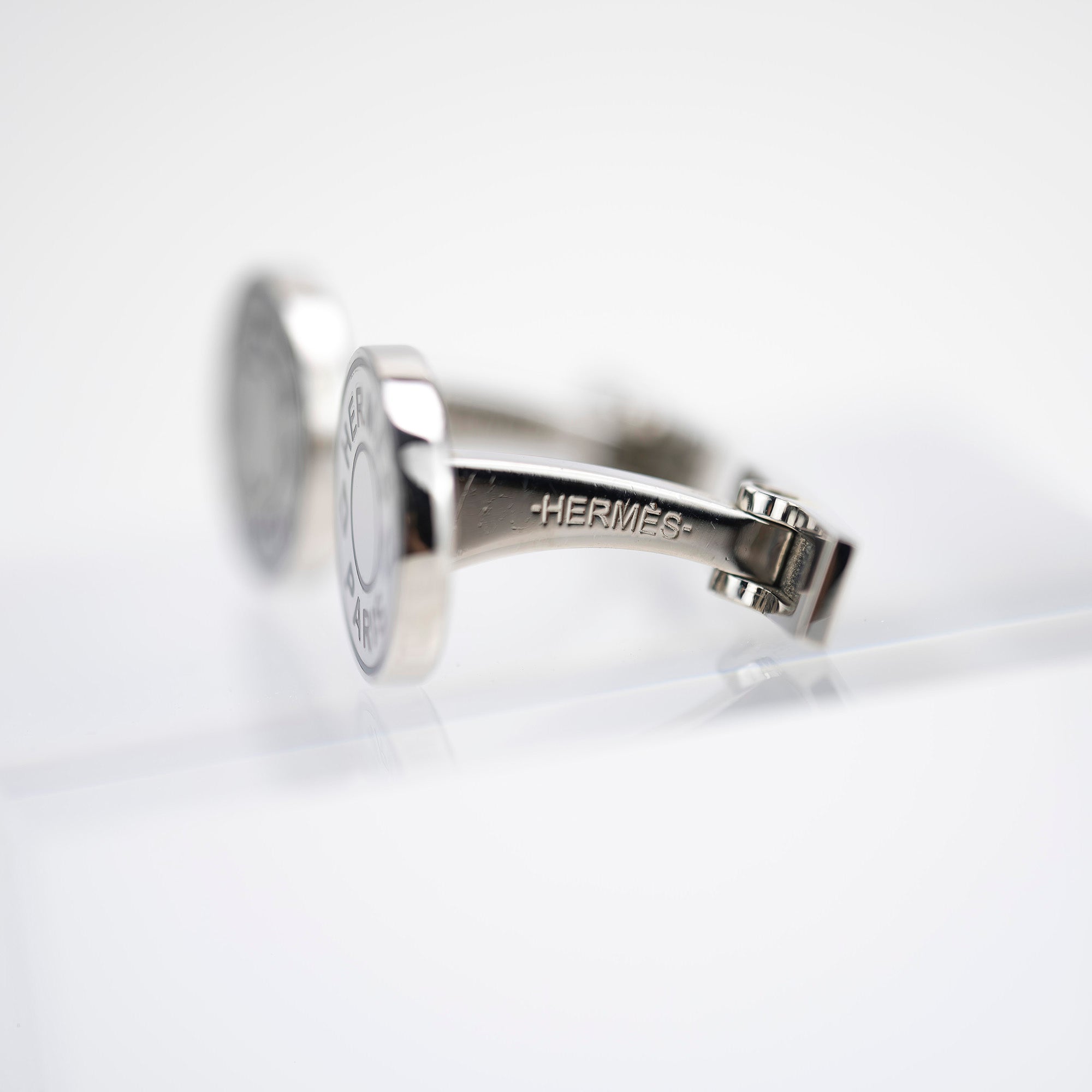 HERMES Serie Ricor 2 Cufflinks Silver x Black