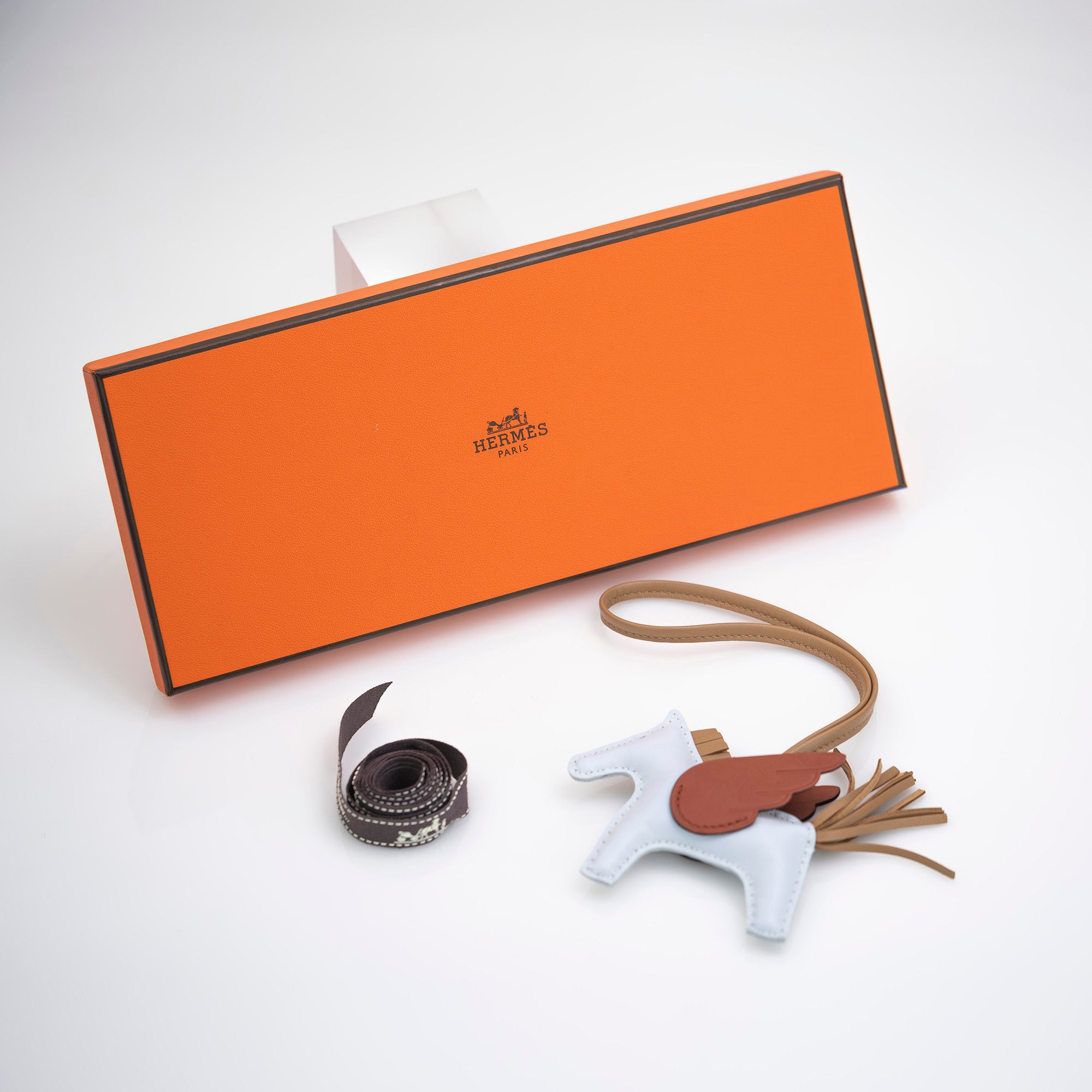 Hermes HERMES Rodeo Pegasus PM Bag Charm U Stamp 2022 Manufactured Agnès Milo Leather Boxed Good Condition