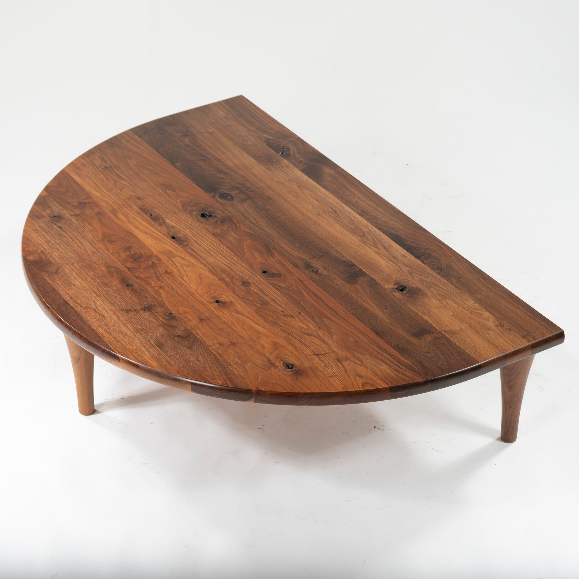 Center table Hida Sangyo Mori no Kotoba Walnut Semicircular living table w150 Solid walnut Japanese modern Old house Woodpecker