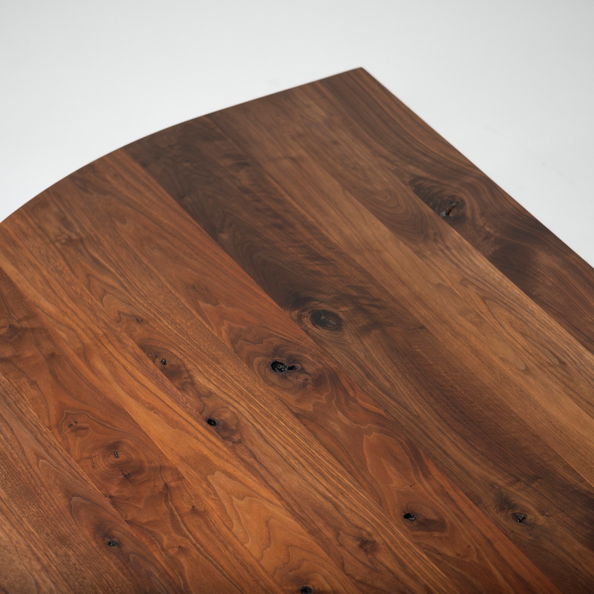 Center table Hida Sangyo Mori no Kotoba Walnut Semicircular living table w150 Solid walnut Japanese modern Old house Woodpecker