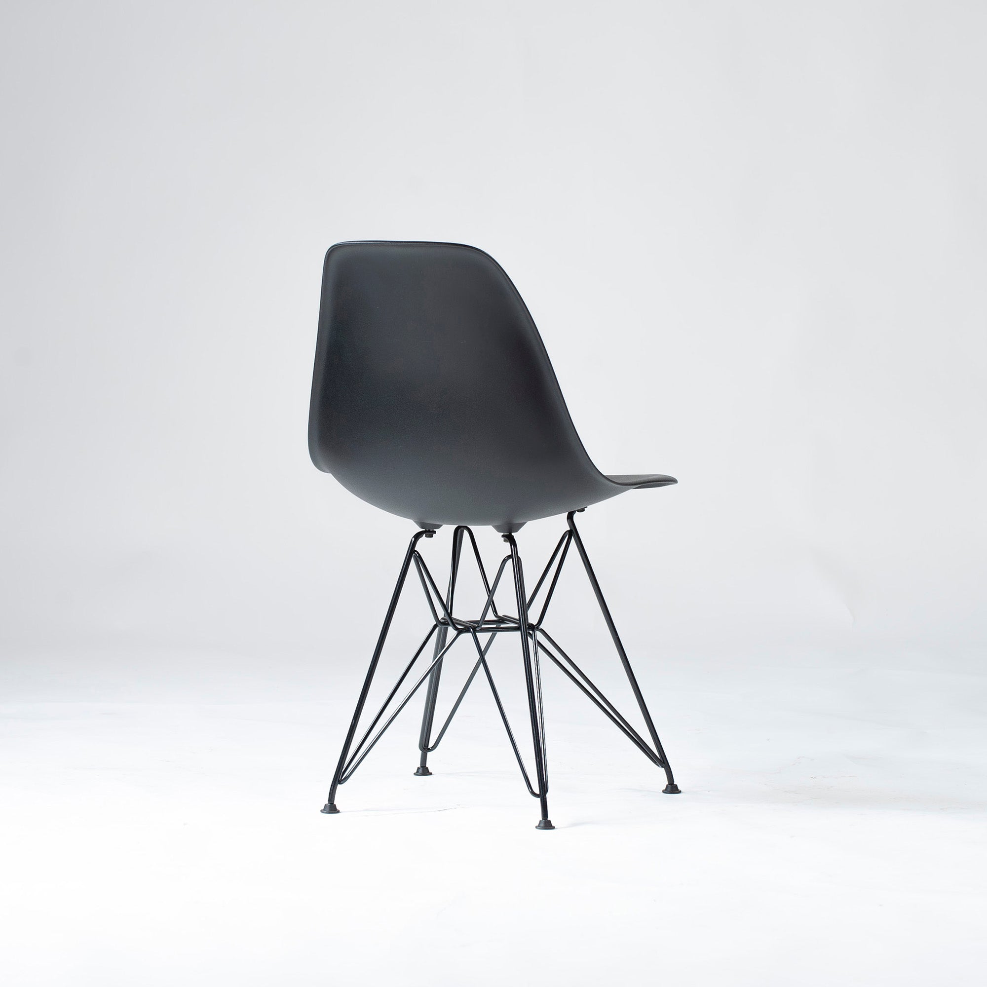 Dining Chair Herman Miller Eames Plastic Side Shell Chair, Wire Base, Black, DSR