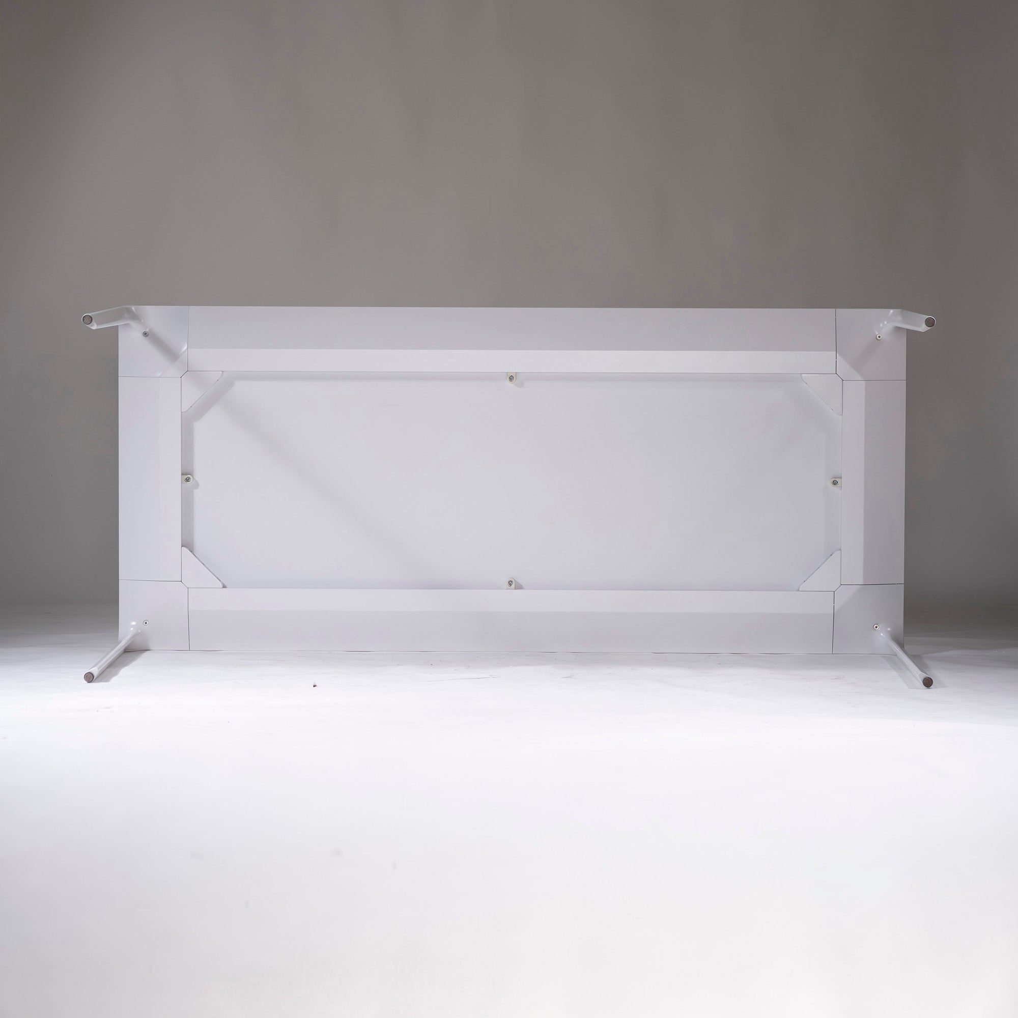 Dining table arper NUUR #8014 Melamine top White Minimal modern Italian modern Simple