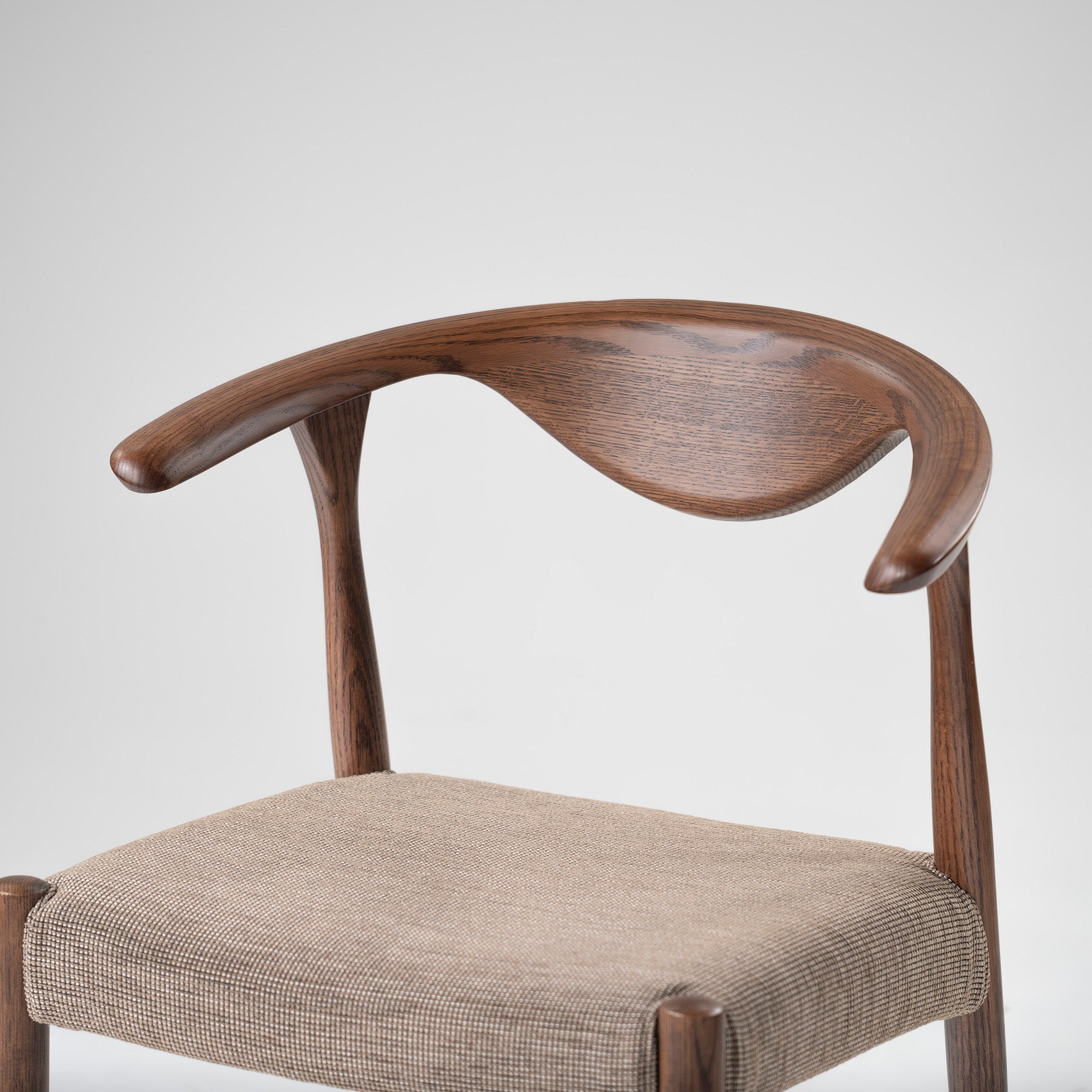 Set of 2 dining chairs by Kashiwa Mokko Rit, oak wood, covered, natural modern, Japanese modern, half arm chair