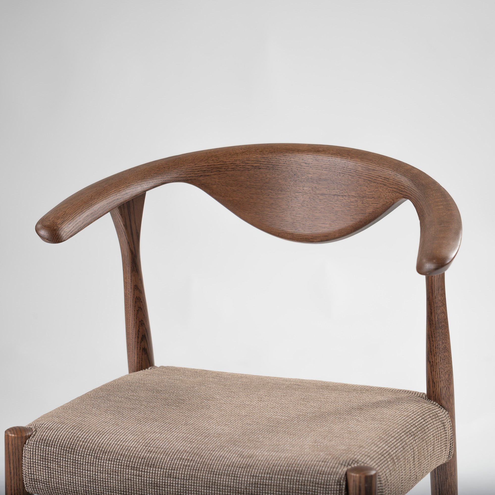 Set of 2 dining chairs by Kashiwa Mokko Rit, oak wood, covered, natural modern, Japanese modern, half arm chair