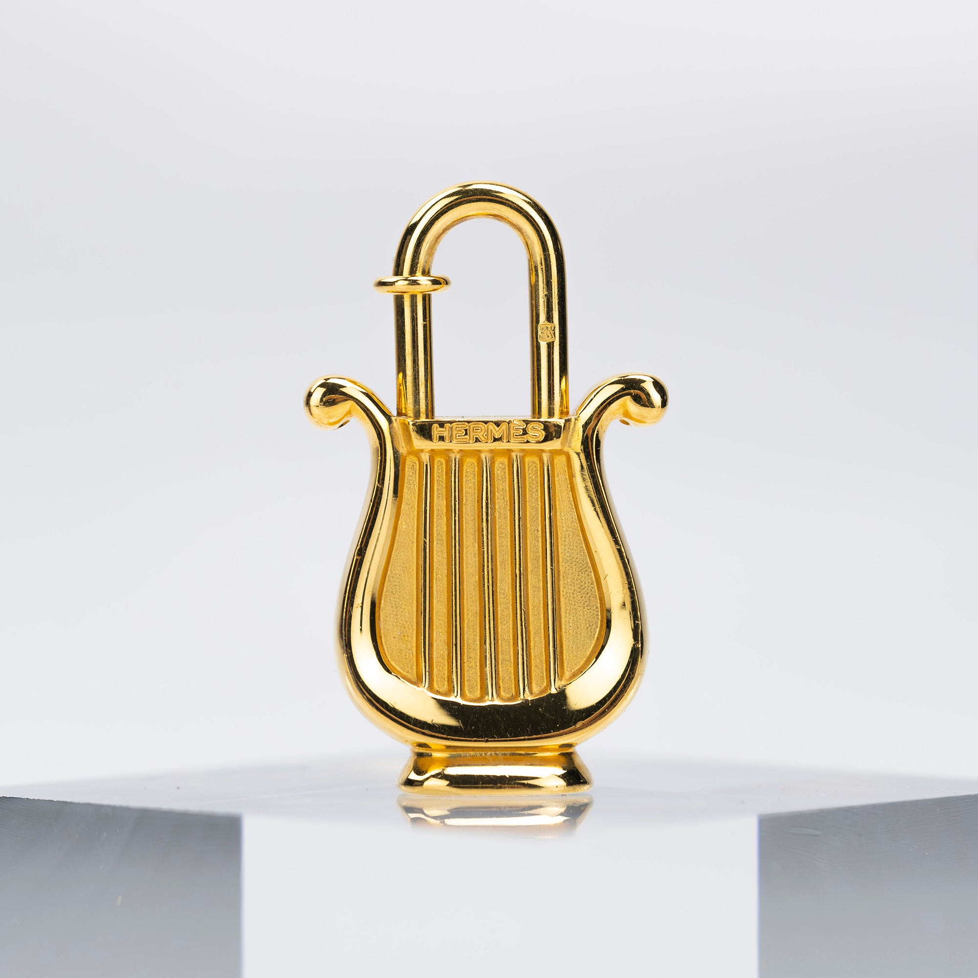 Hermes Annee de la Music Padlock Charm Harp Motif 1996 Limited Edition