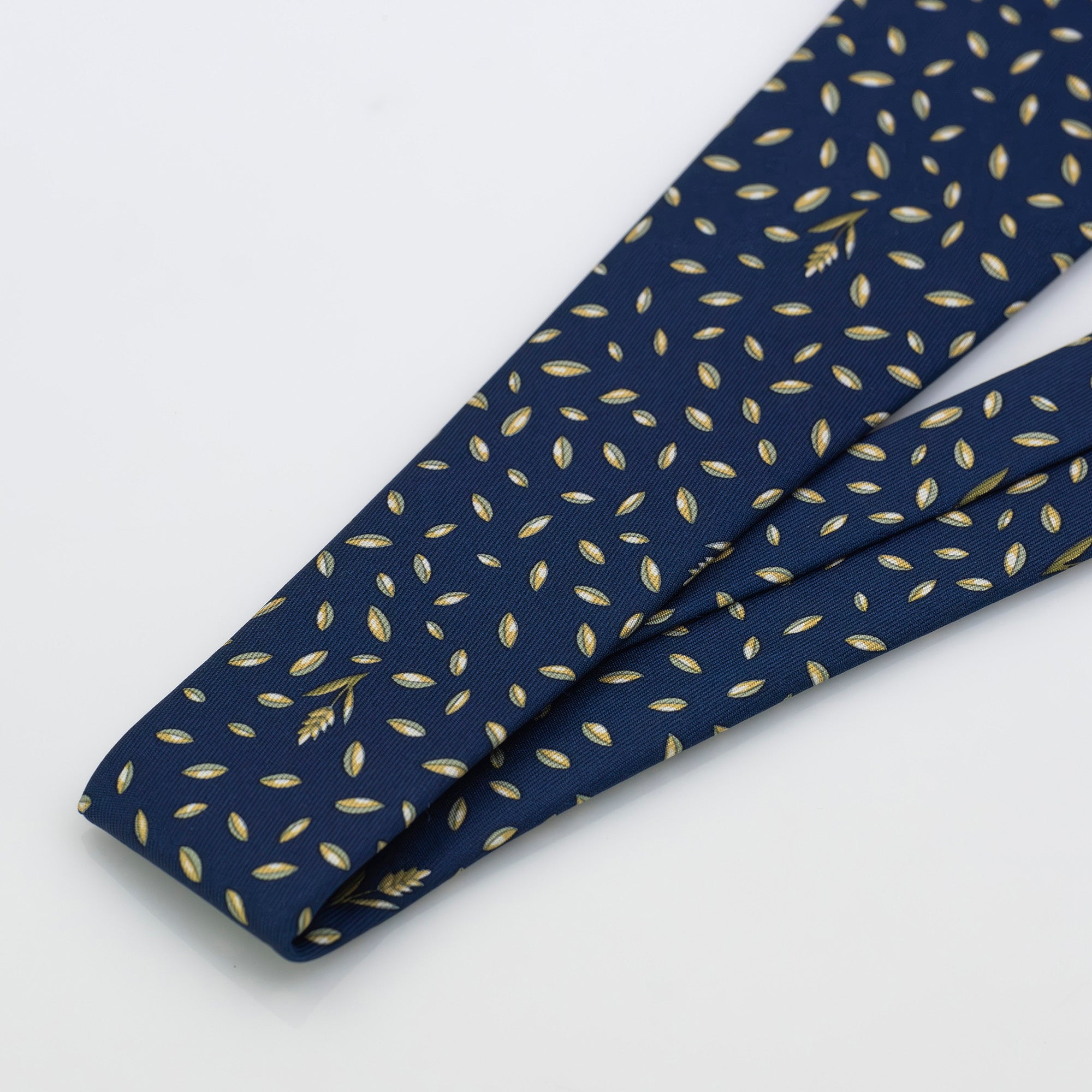 HERMES Hermes Men's Accessories Silk Items Tie Navy Good Condition