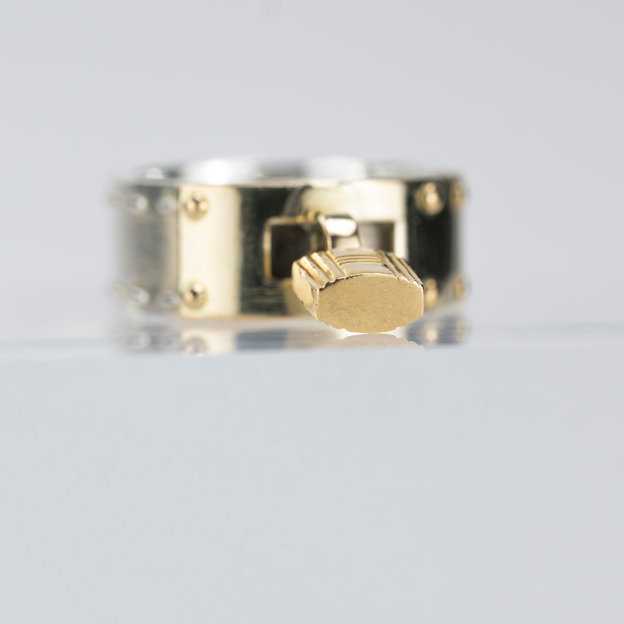 Hermes Kelly Ring, Silver 925, 18K, Size 9, Total weight approx. 10.32g