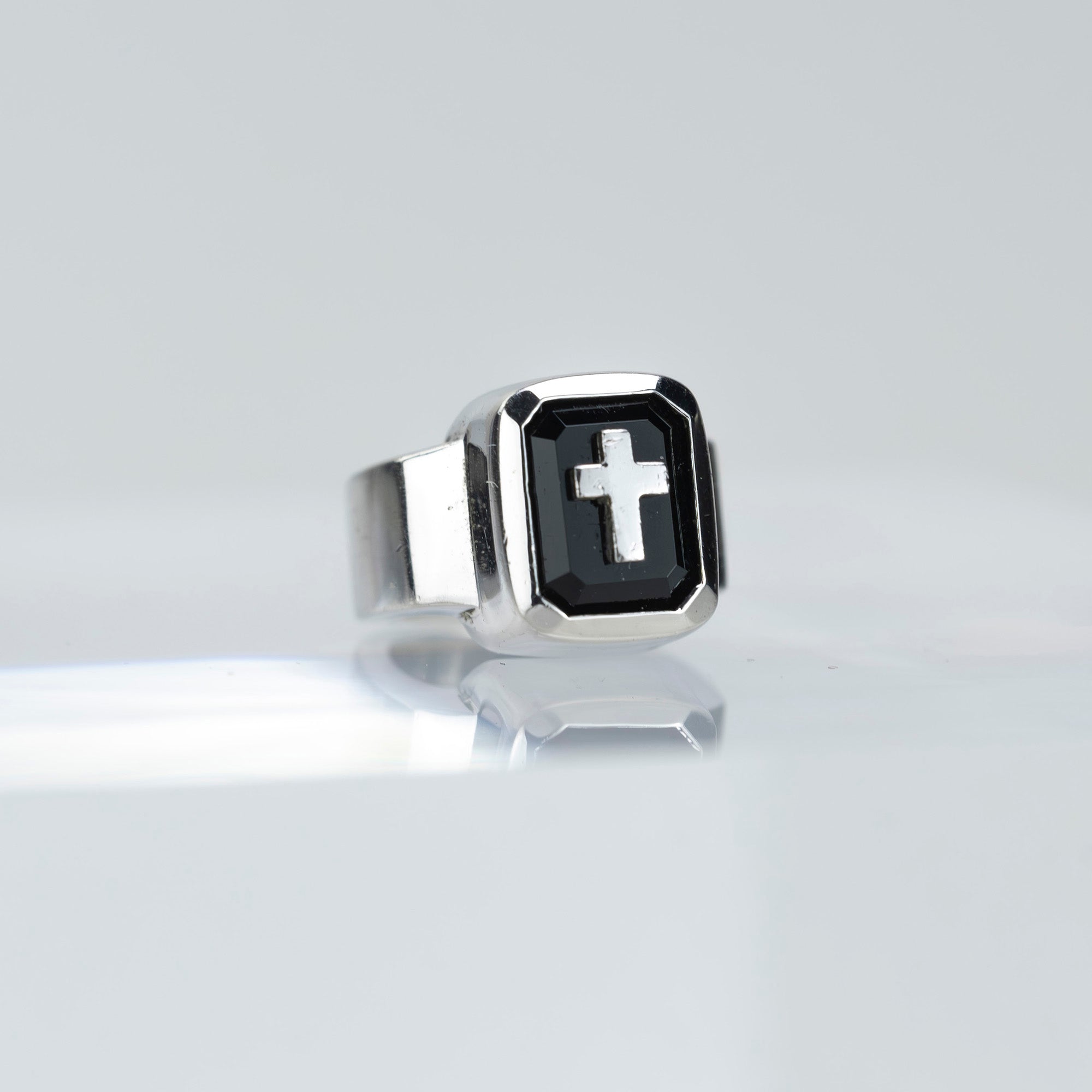 Justin Davis BABY EMINEM Ring Necklace Silver x Onyx