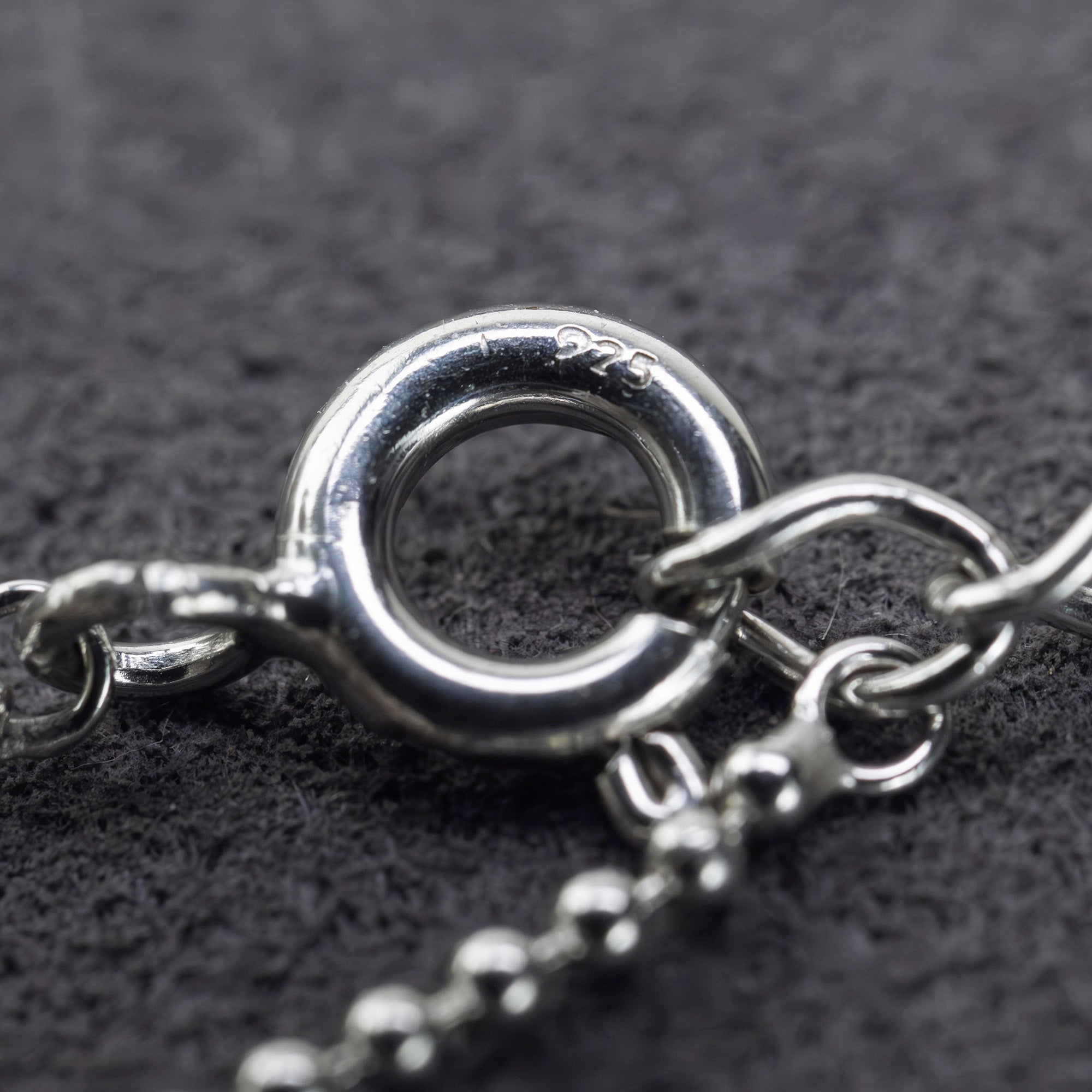 Justin Davis BABY EMINEM Ring Necklace Silver x Onyx