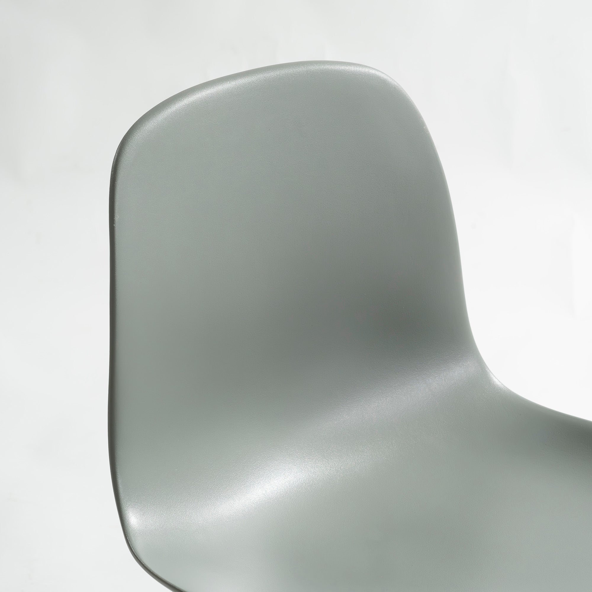 ダイニングチェア Normann Copenhagen ノーマンコペンハーゲン フォームチェア グレー(1) シェルチェア 北欧モダン