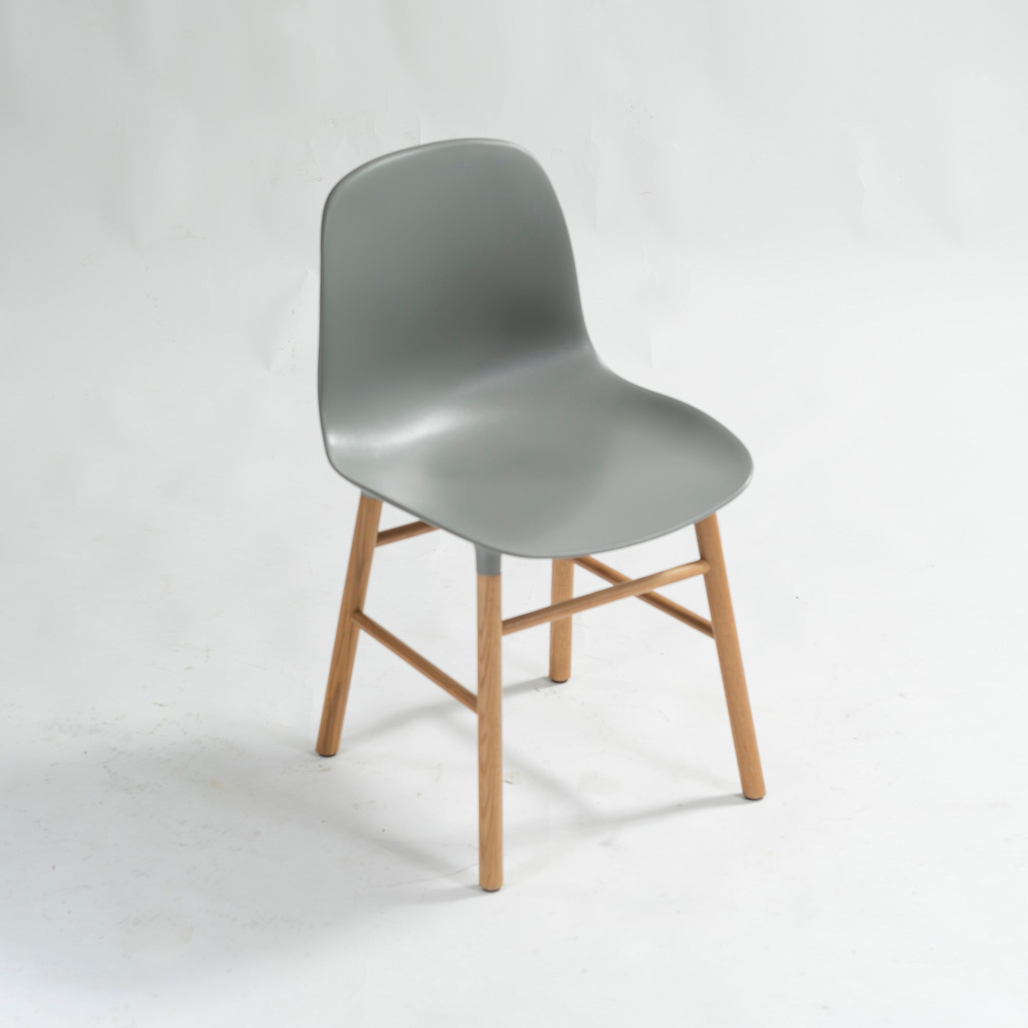 Dining chair Normann Copenhagen Normann Copenhagen Foam Chair Gray (2) Shell chair Nordic modern