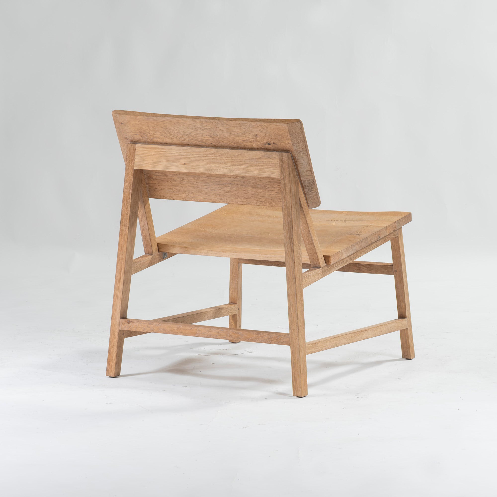 Lounge chair Ethnicraft N2 Solid oak Natural modern Scandinavian design Living chair Personal chair
