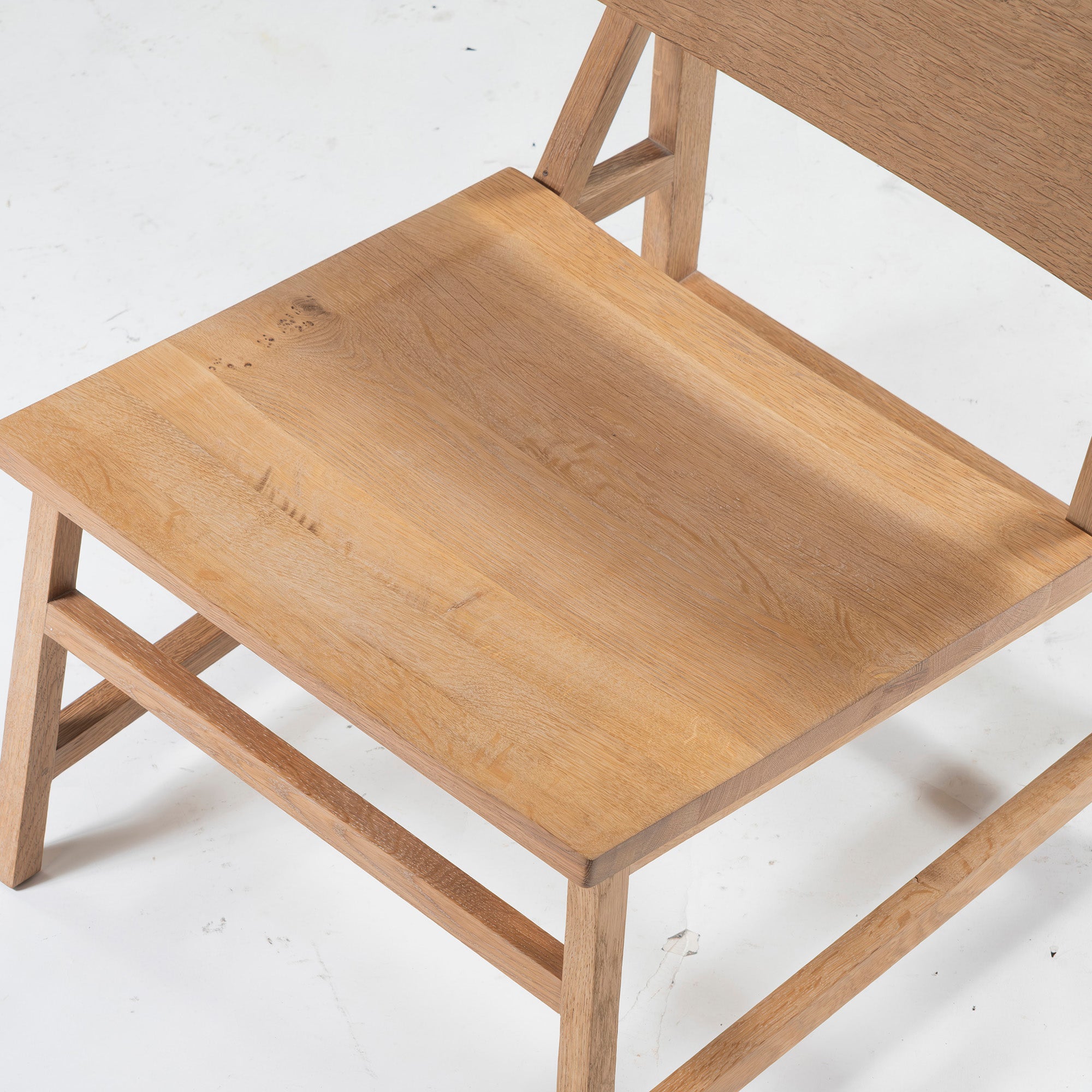 Lounge chair Ethnicraft N2 Solid oak Natural modern Scandinavian design Living chair Personal chair