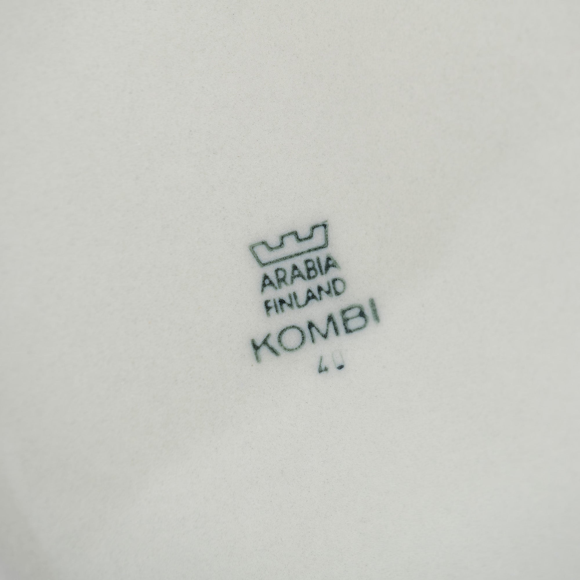 Arabia Kombi Kati Tuominen-Niittyla Oval Deep Plate 34cm Nordic Vintage 1970s (2)