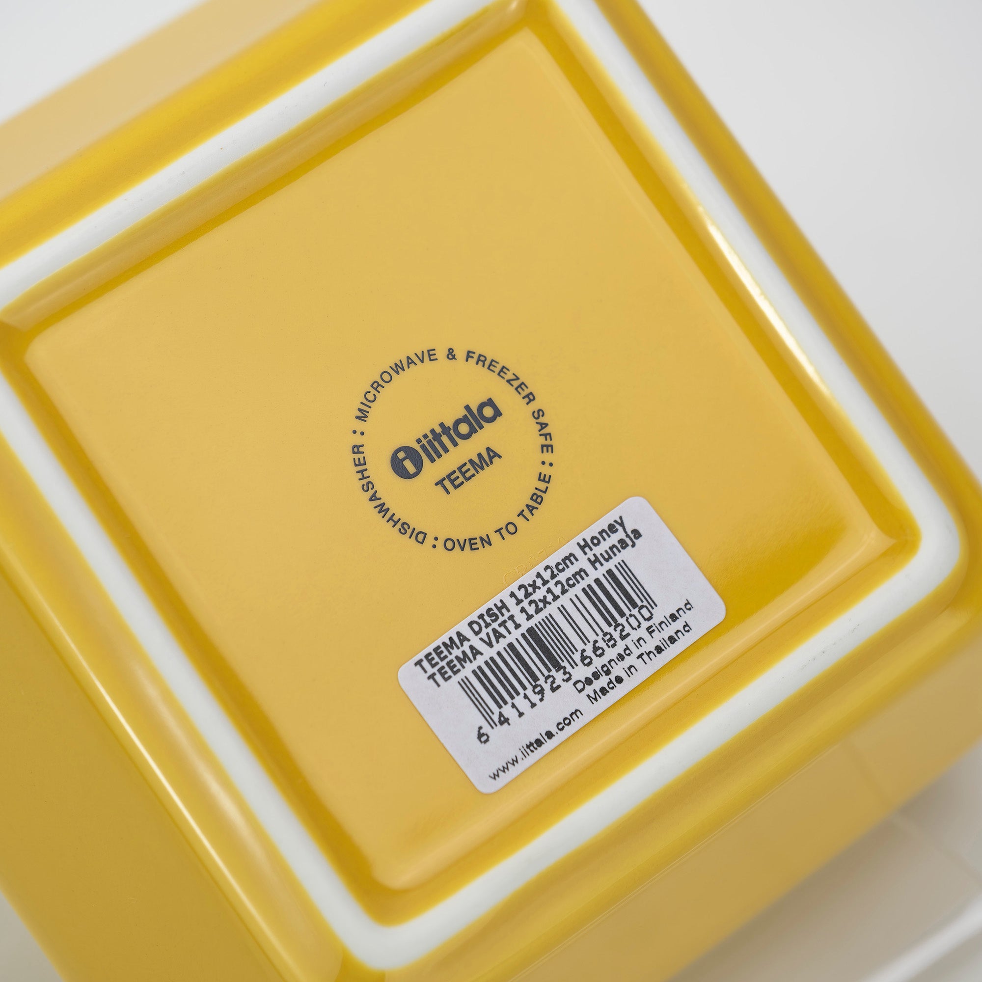 Iittala Teema Square Plate Honey Set of 2 in Excellent Condition