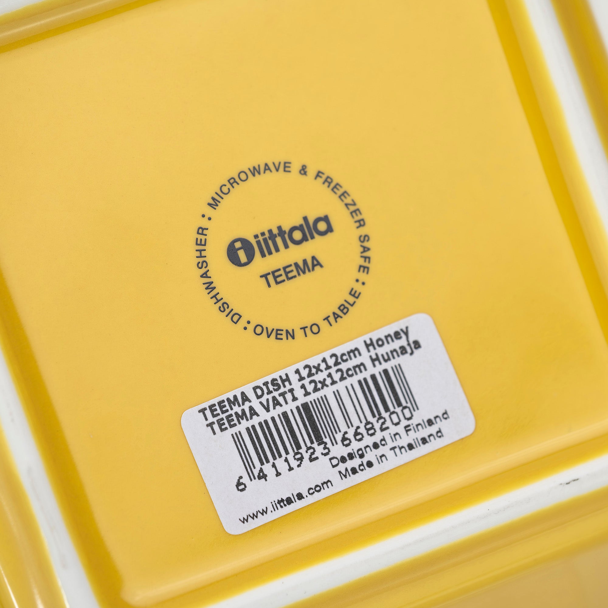 Iittala Teema Square Plate Honey Set of 2 in Excellent Condition