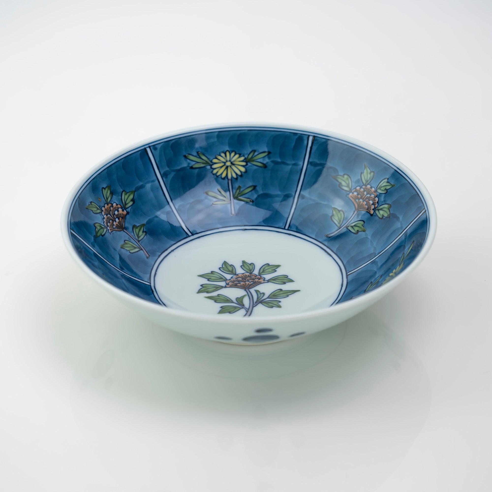 Gen'emon Kiln, Koremoku Kiln, Somenishiki Hibiscus Hand Bowl, Medium Bowl, 18cm, Arita Ware