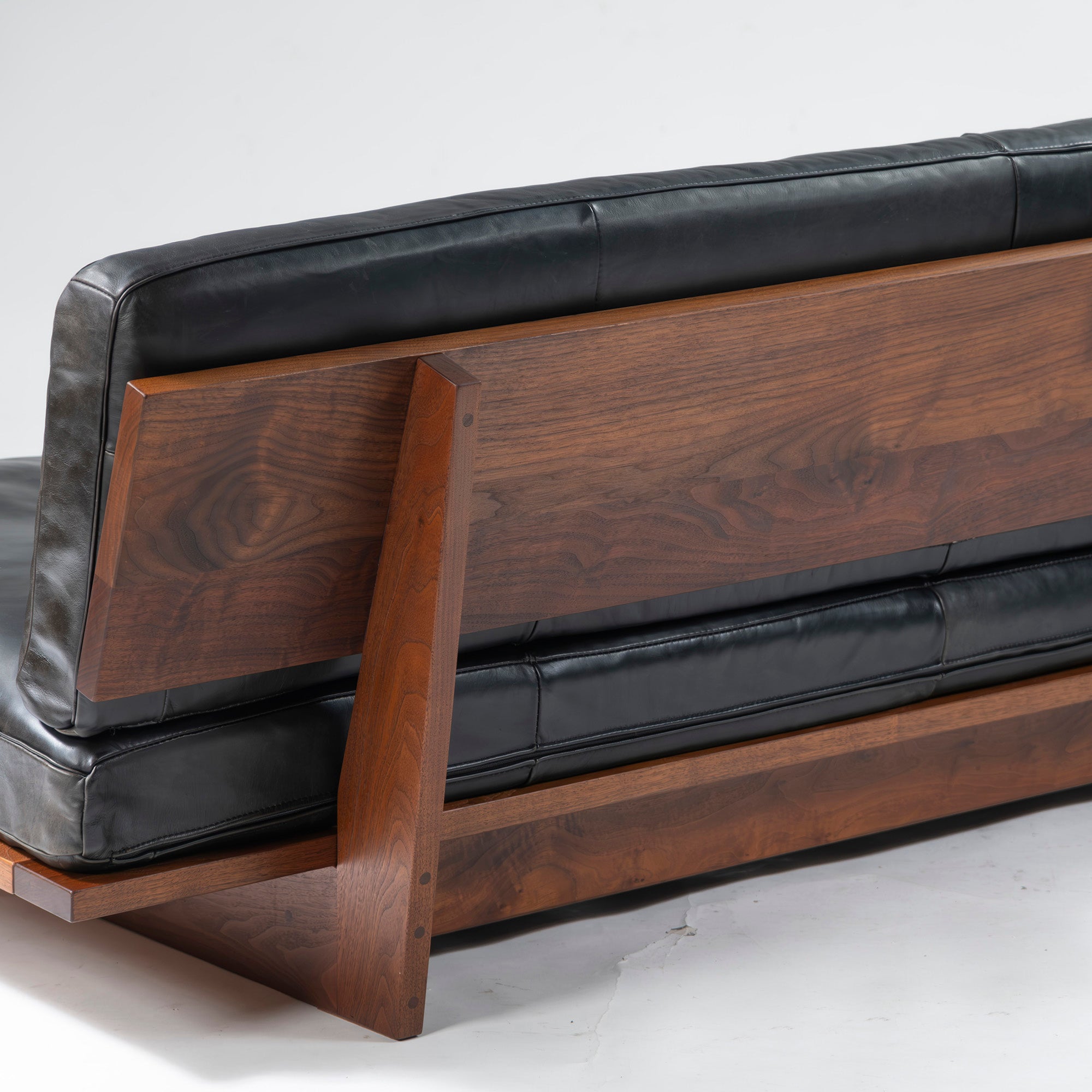 ACTUS sofa ACTUS five by five TILL w180 solid walnut leather genuine leather master wall
