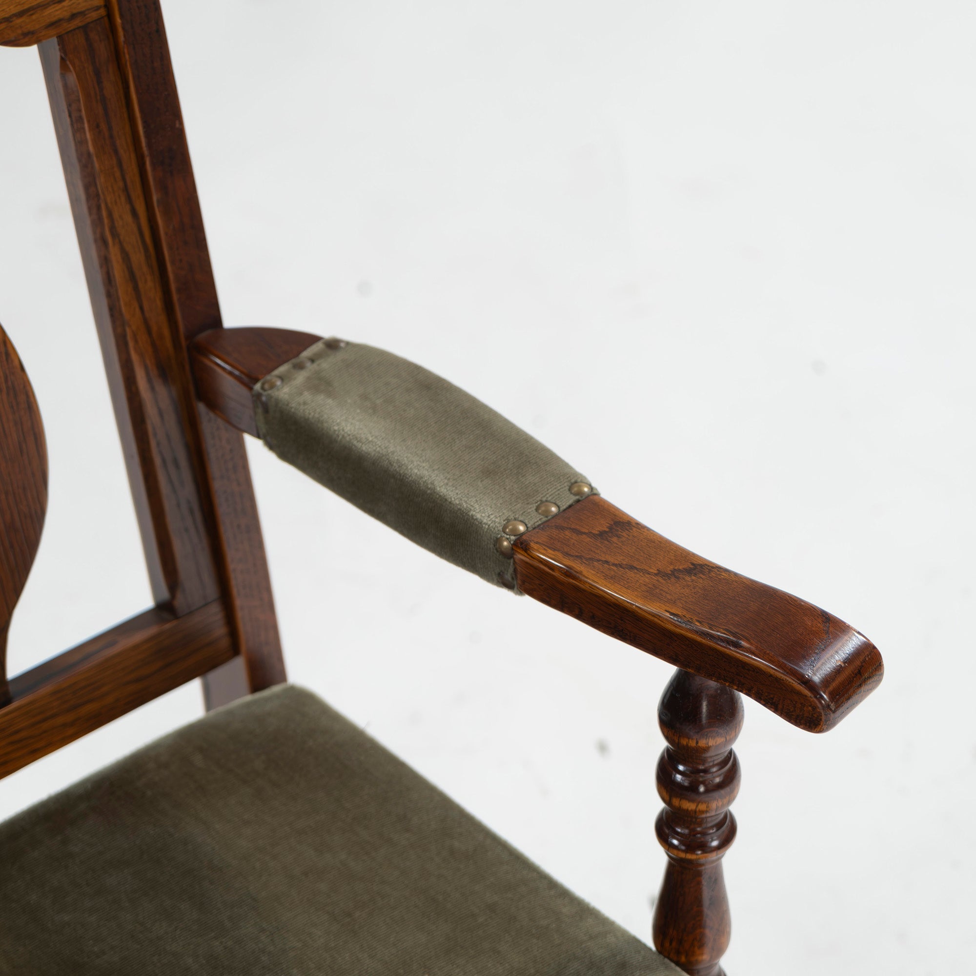 5-piece dining set, British country style, oak wood, armchair, dining chair, dining table, antique style, Mitsukoshi