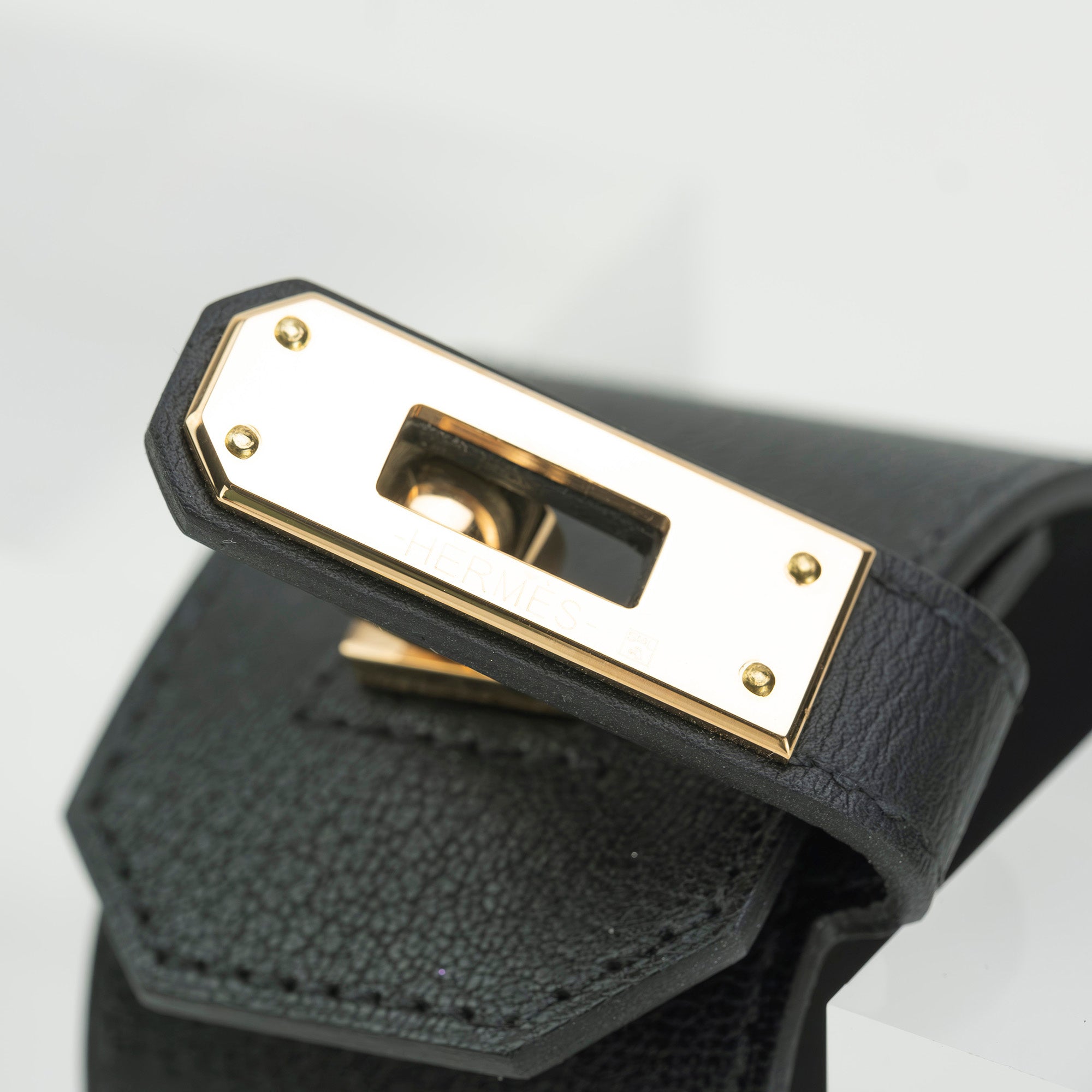 Hermès Kelly Twist GM Leather Bracelet, Black and Gold, B Stamp, 2023
