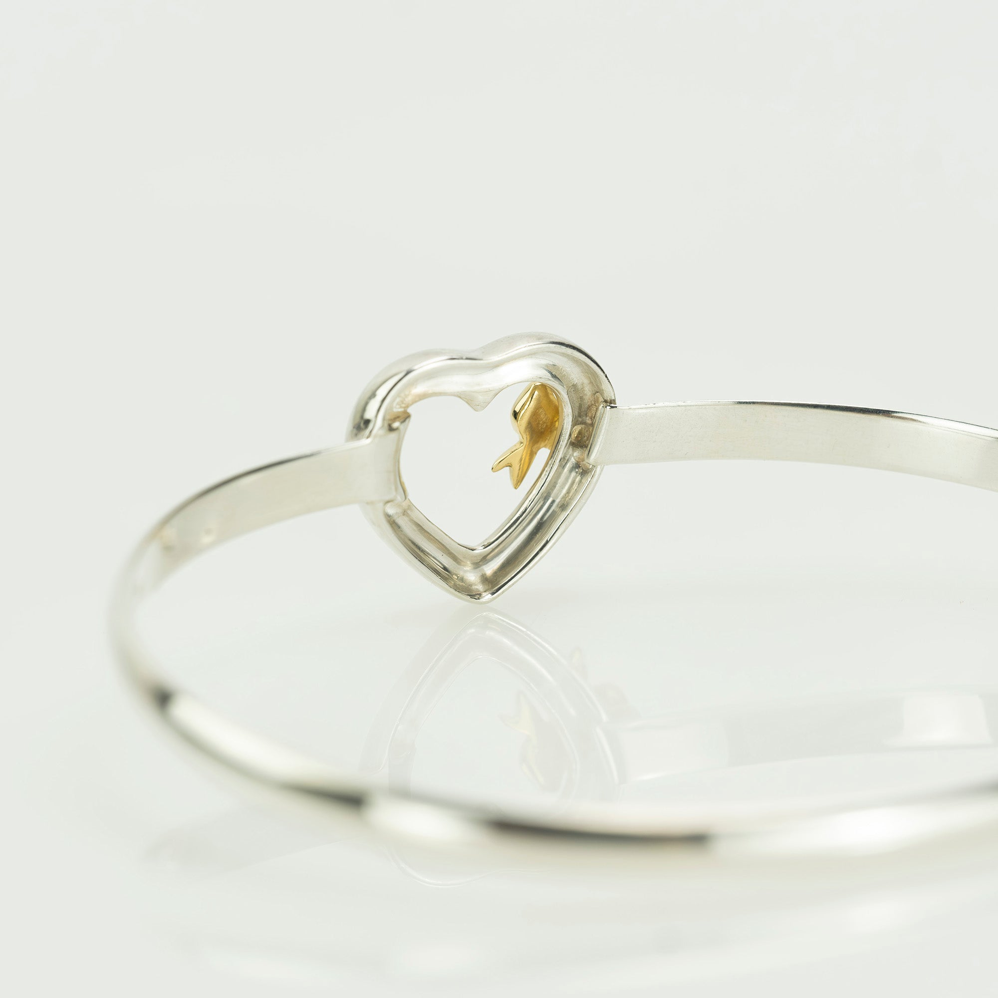 Tiffany & Co. Heart Ribbon Bangle Bracelet Women's Accessory Silver 925 9.37g