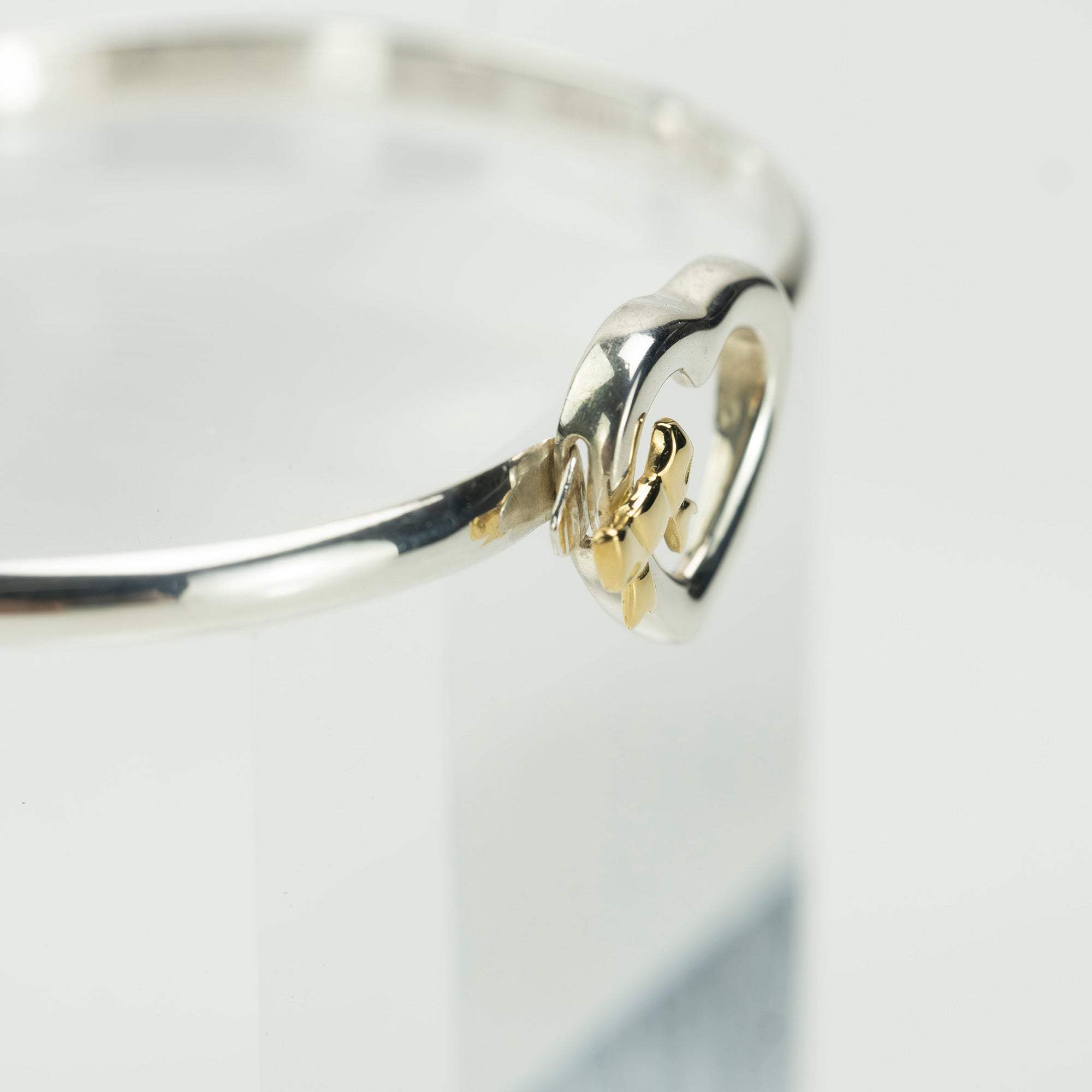 Tiffany & Co. Heart Ribbon Bangle Bracelet Women's Accessory Silver 925 9.37g