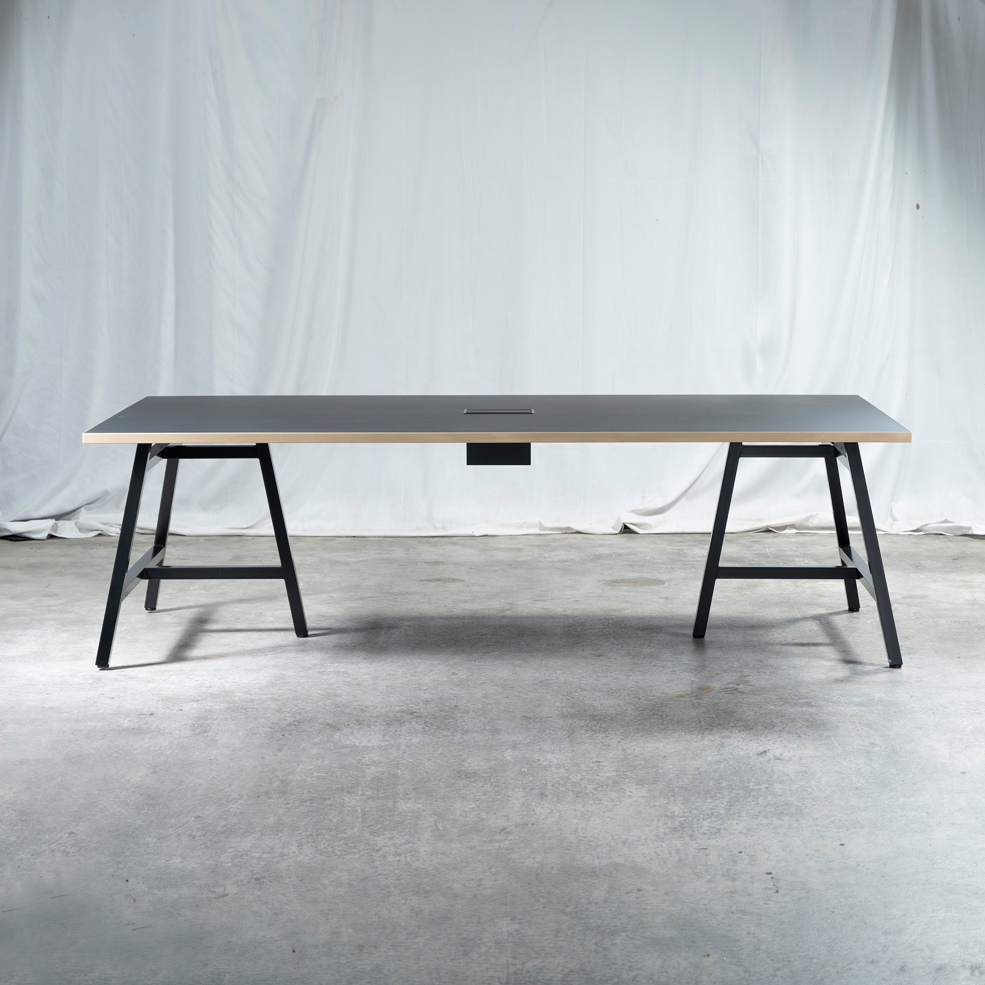 ASPLUND Office Desk Work Plus by ASPLUND FLEX-WIZ FREE ADDRESS DESK Steel legs Melamine top Office furniture Work desk