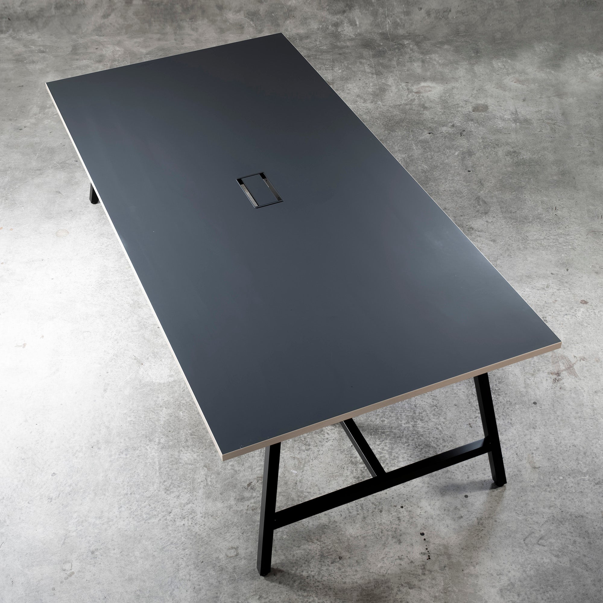 ASPLUND Office Desk Work Plus by ASPLUND FLEX-WIZ FREE ADDRESS DESK Steel legs Melamine top Office furniture Work desk