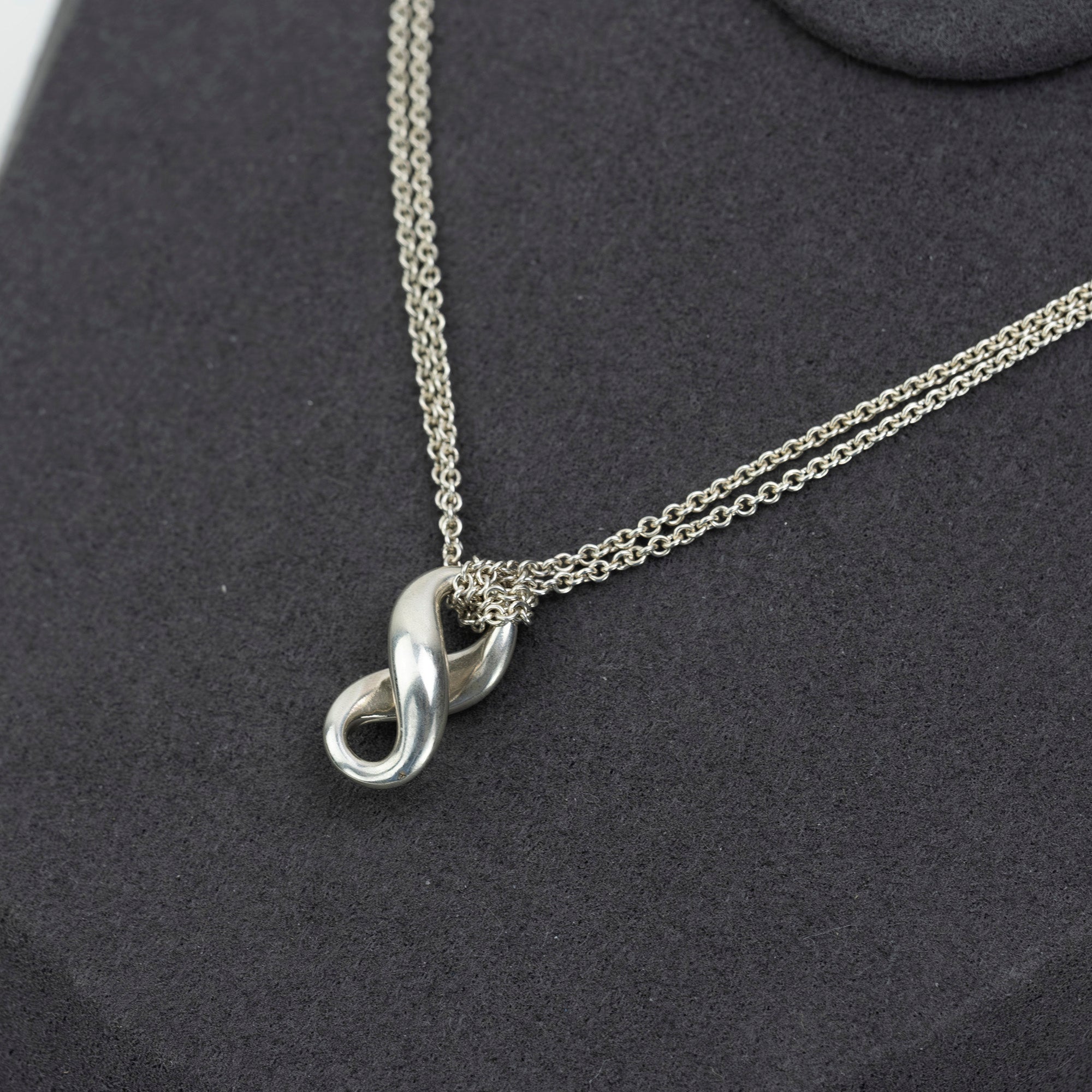 ティファニー TIFFANY&Co. インフィニティ ネックレス レディースアクセサリー シルバー925